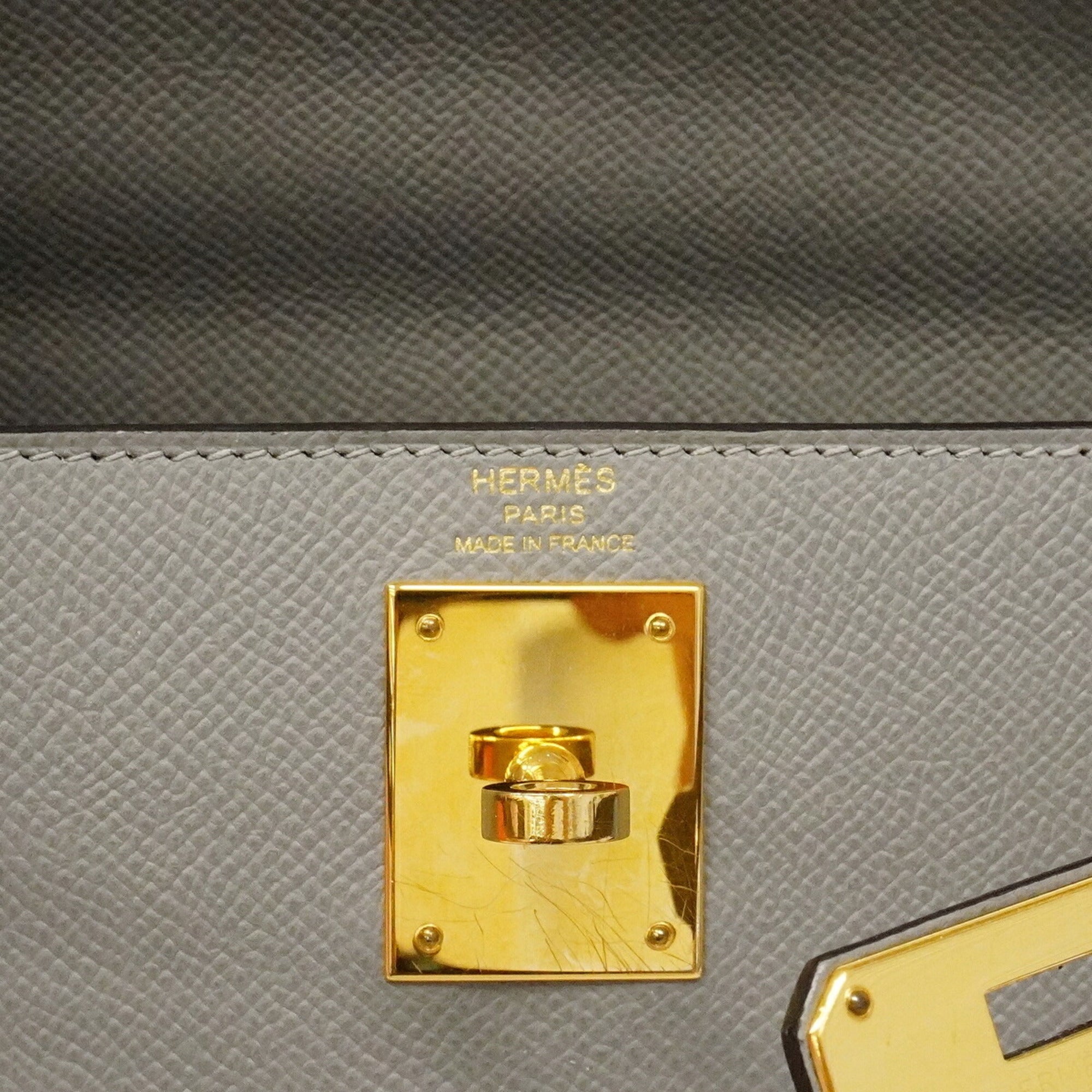 Hermes Gray Leather Handbag (Pre-Owned)