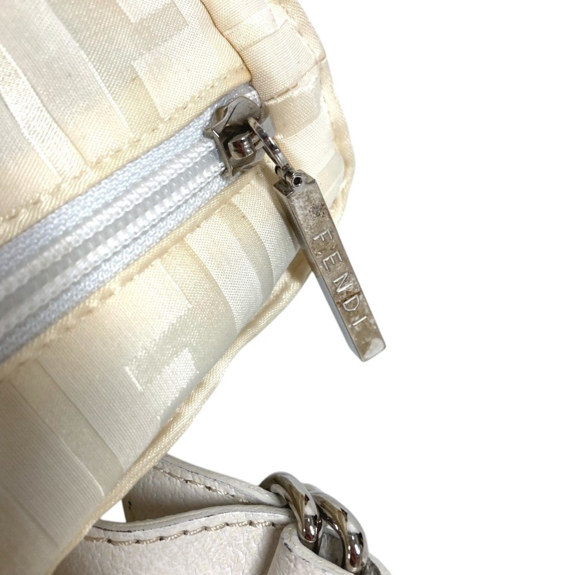 Fendi White Nylon Canvas Leather Handbag Shoulder Bag Tote Bag (Pre-Owned)