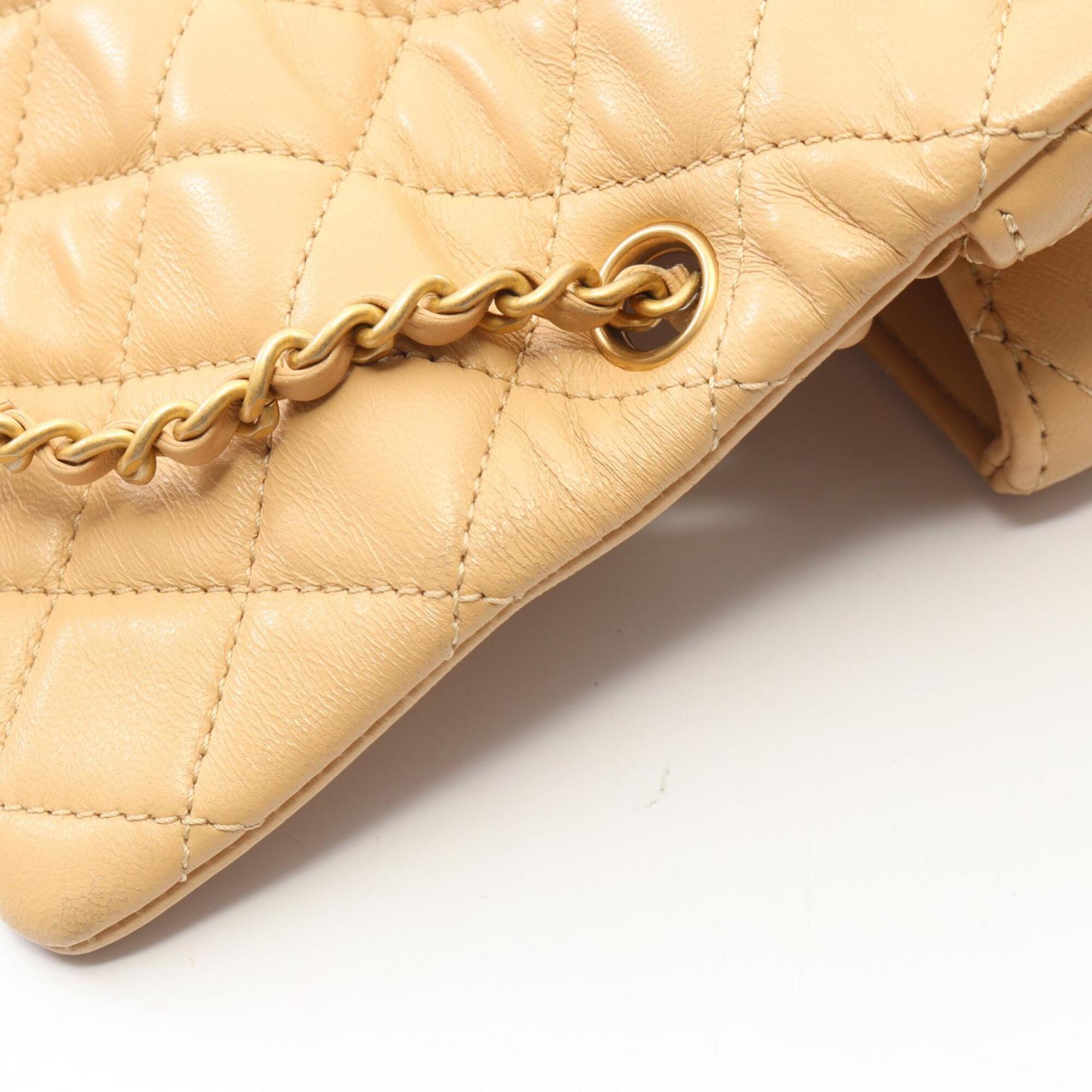 Chanel Matelasse Beige Leather Handbag Shoulder Bag (Pre-Owned)