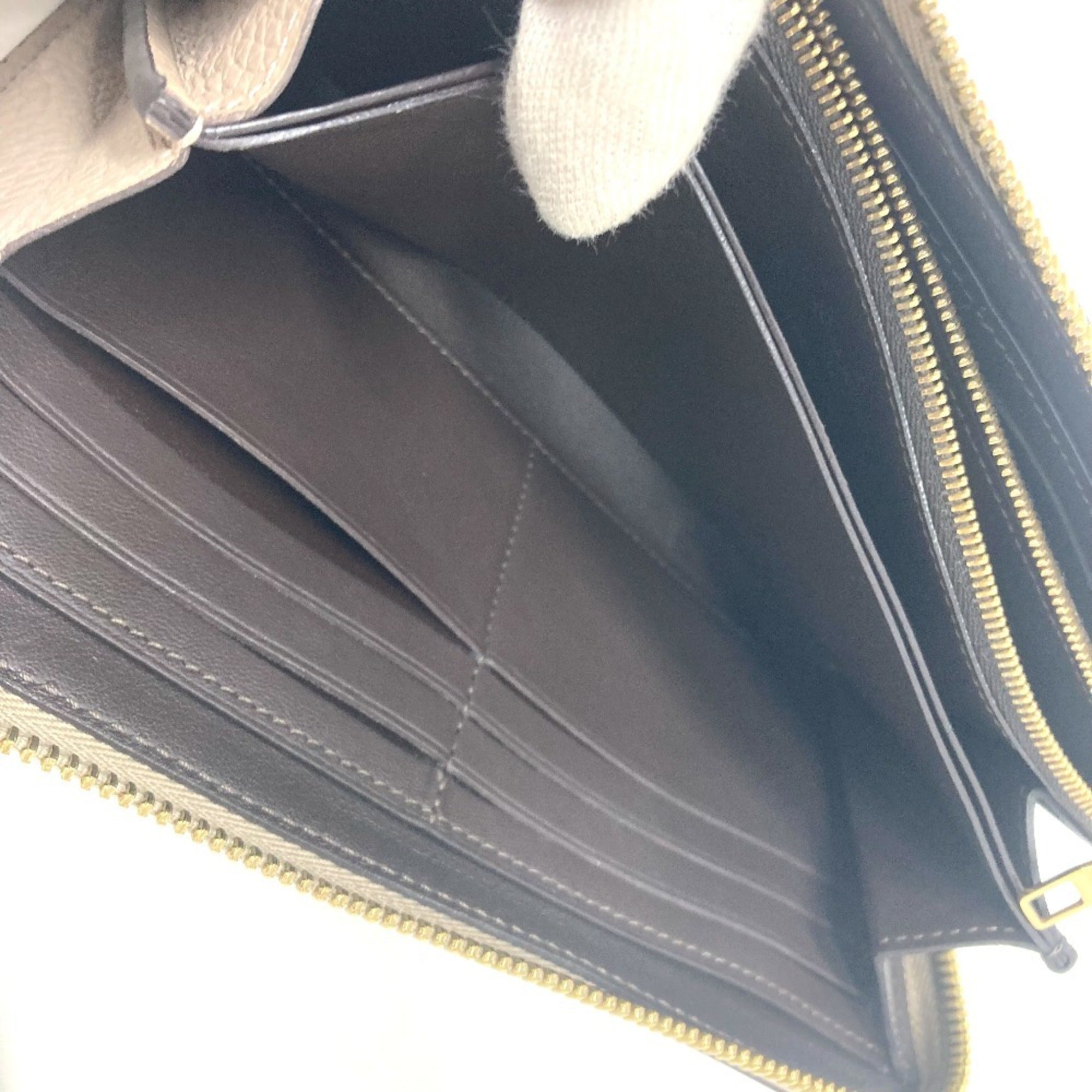 Louis Vuitton Galle Leather Long Wallet (Bi-Fold) (Pre-Owned)
