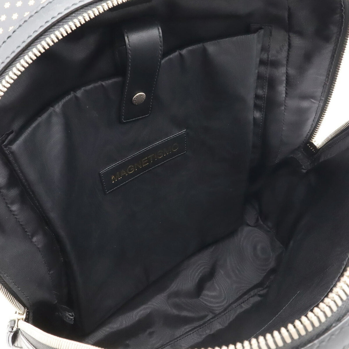 Gucci Black Gold Leather Backpack (Pre-Owned)