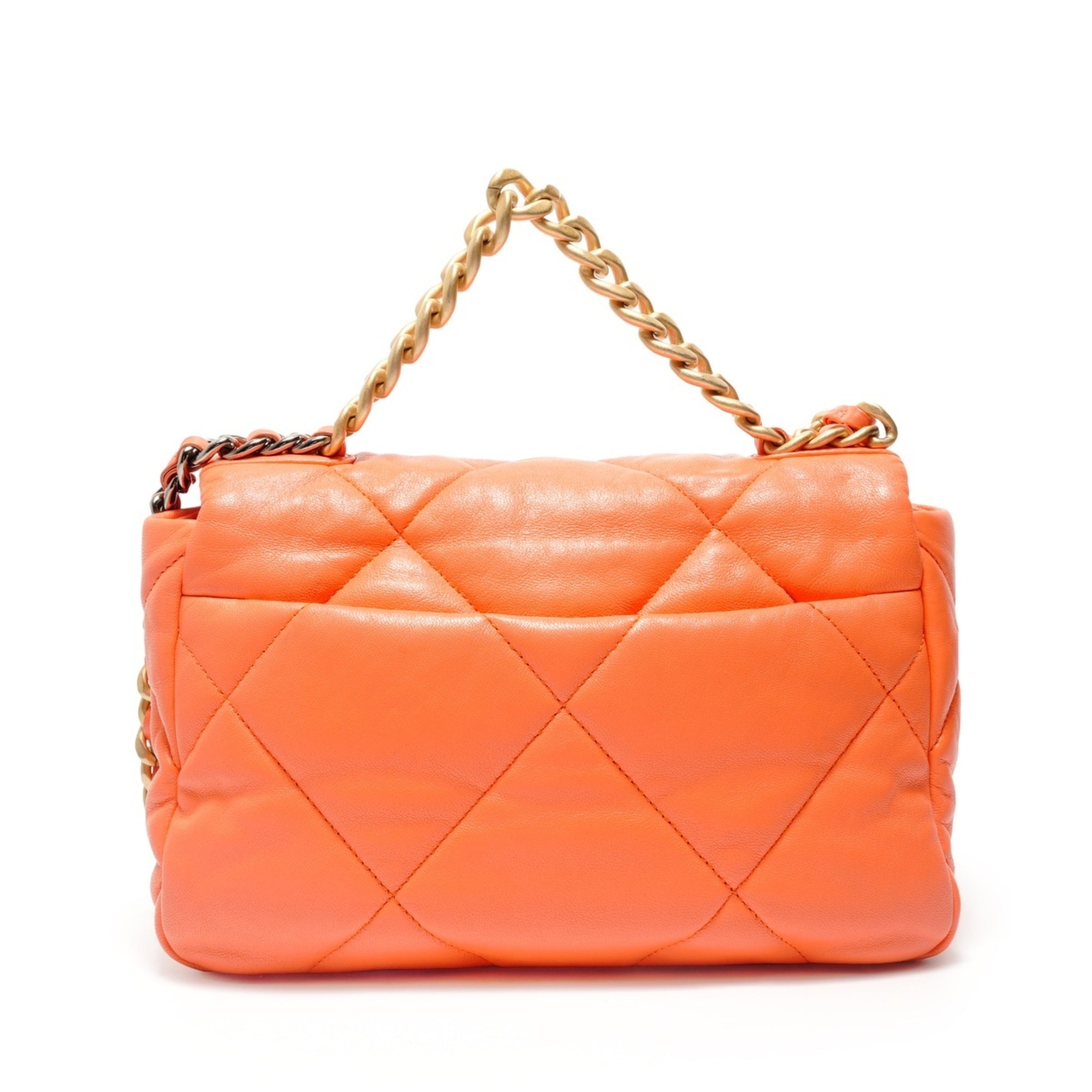 Chanel Matelasse Orange Shoulder Bag (Pre-Owned)