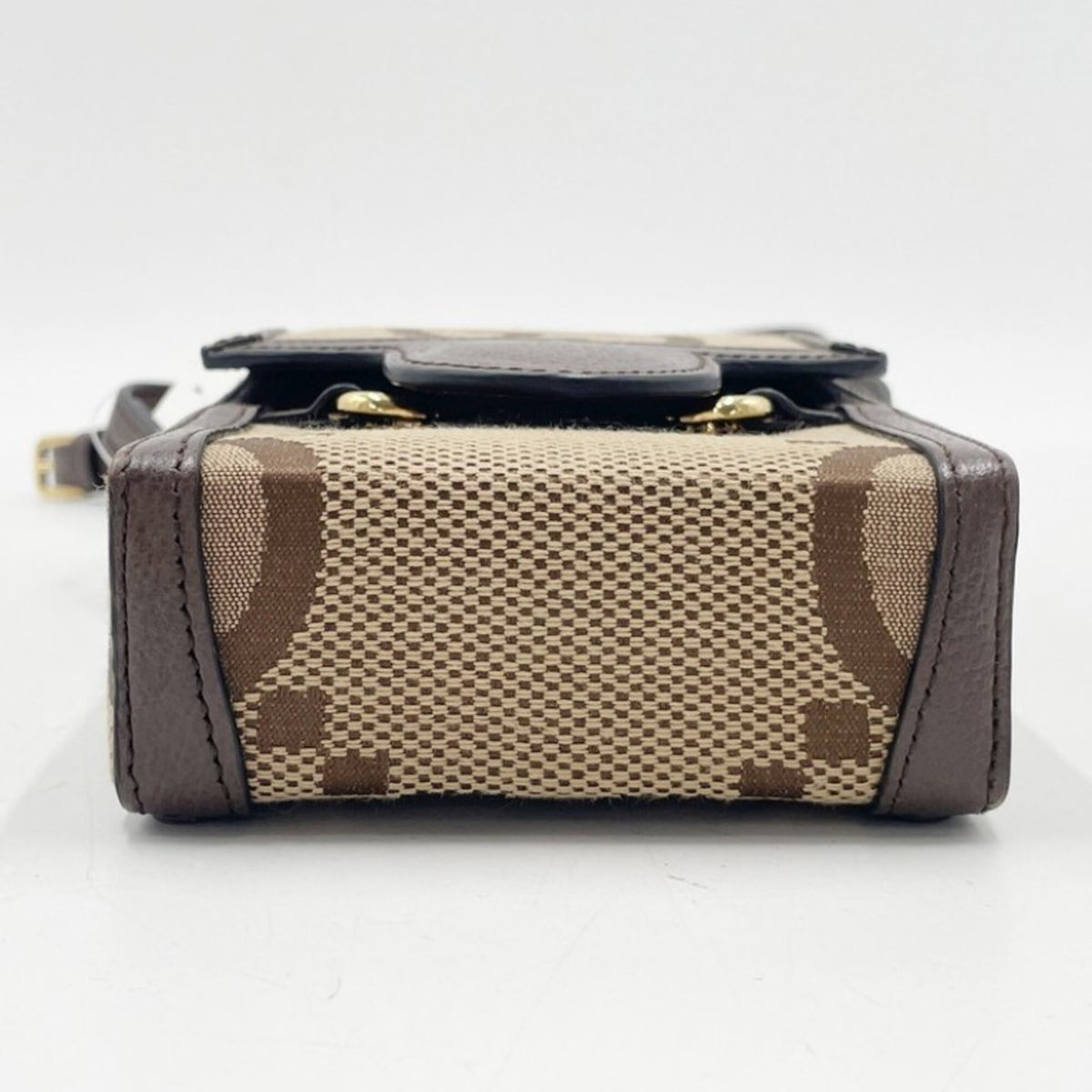 Gucci Beige Brown Canvas Shoulder Bag (Pre-Owned)