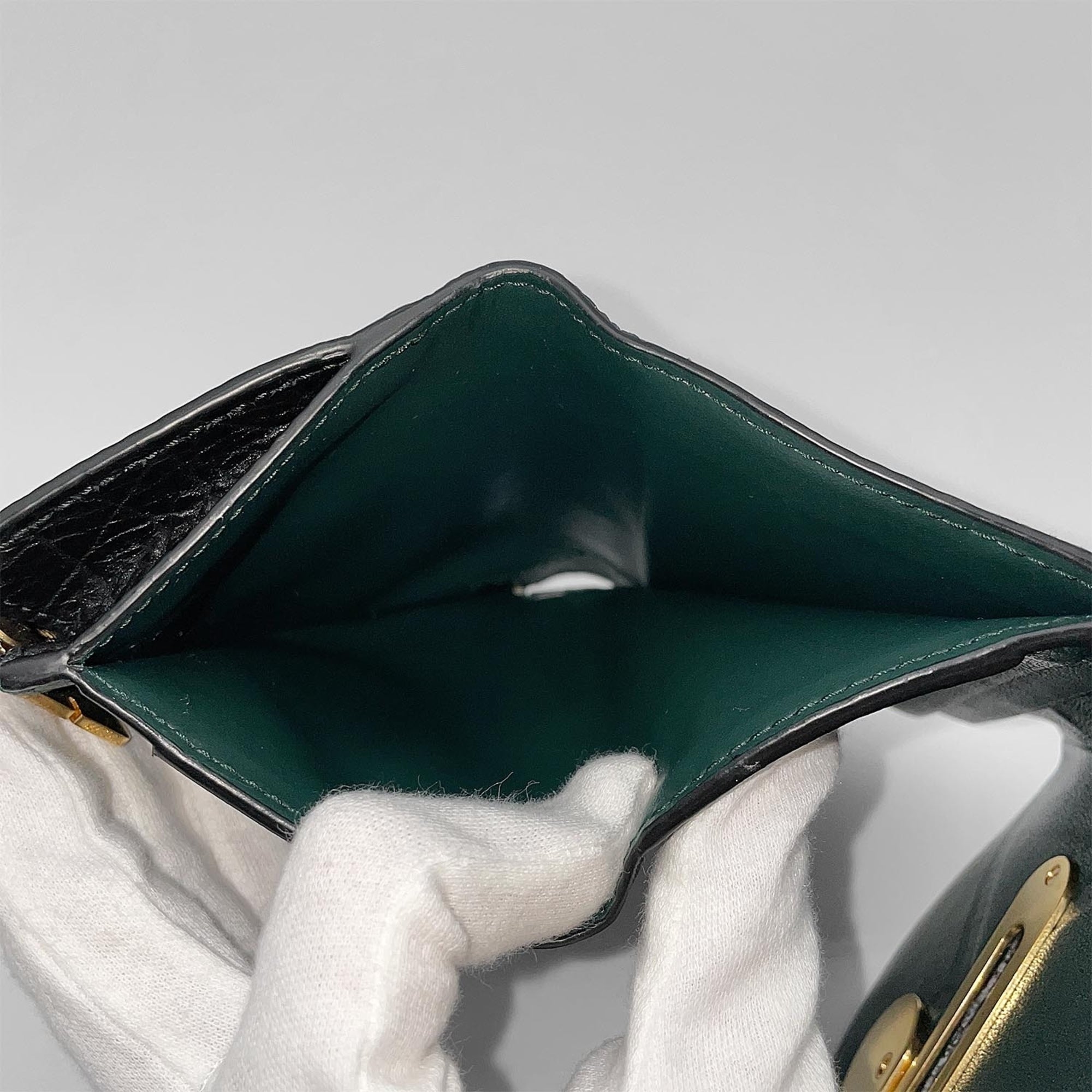 Burberry Black Leather Metal Wallet (Tri-Fold) (Pre-Owned)