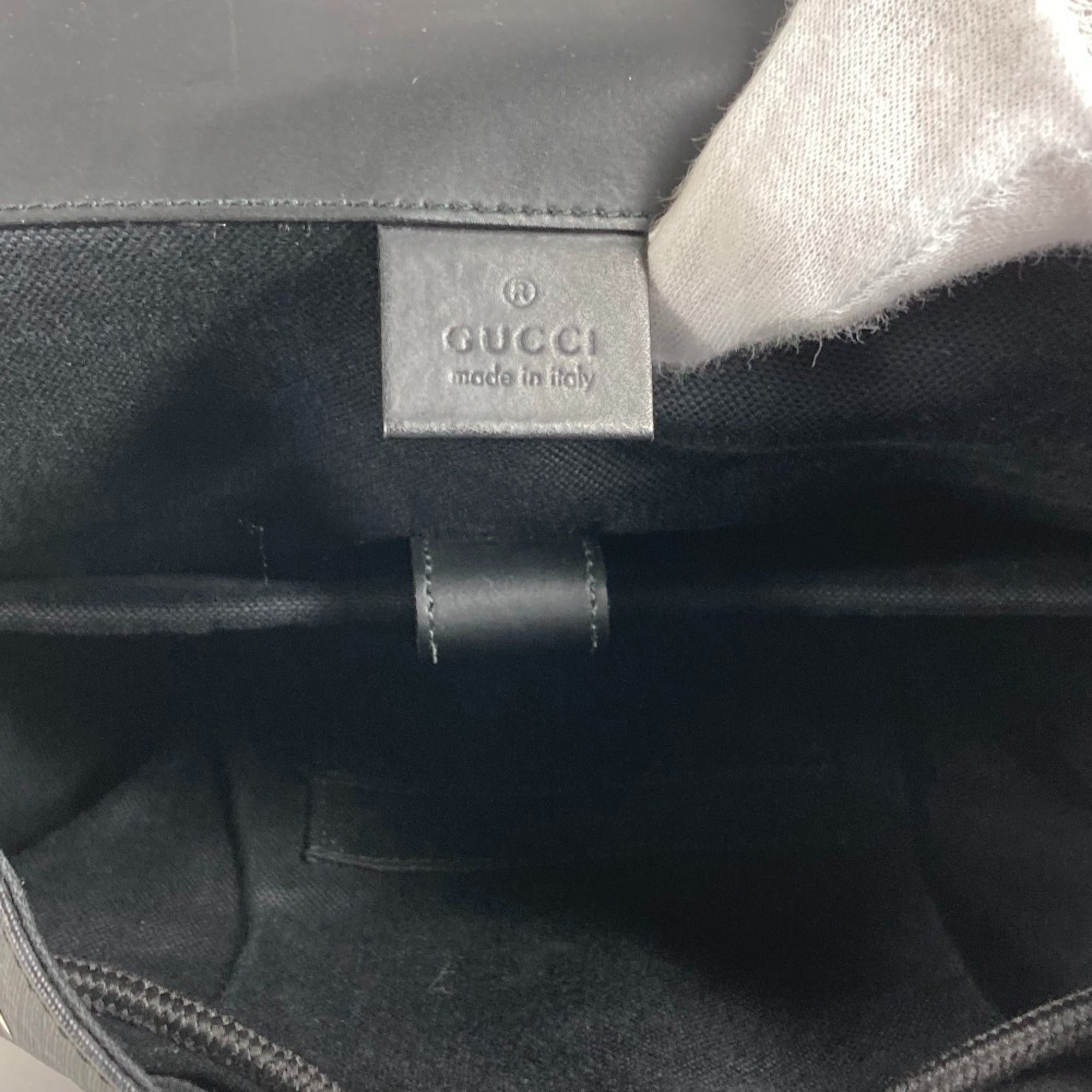 Gucci Black Gg Supreme Backpack (Pre-Owned)