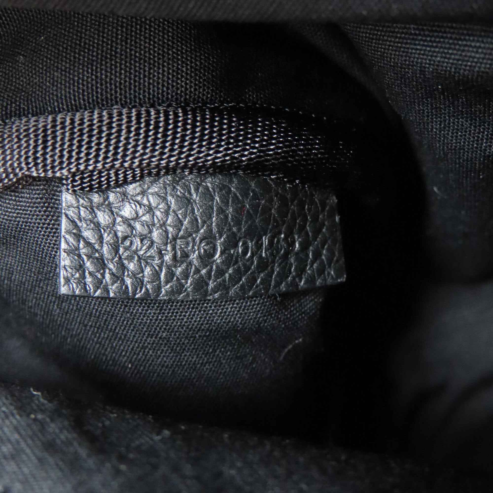 Christian Dior Black Canvas Shoulder Bag (Pre-Owned)