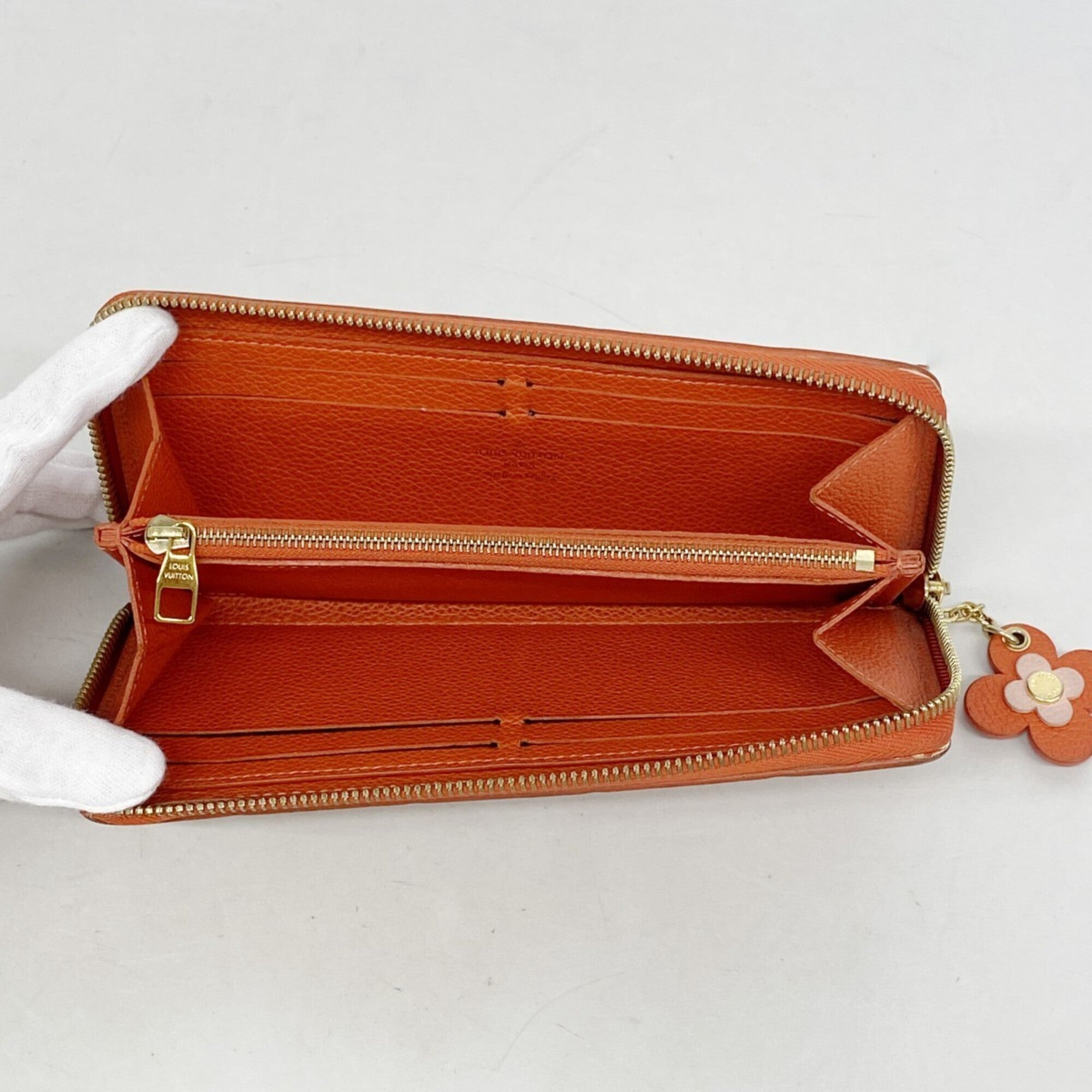Louis Vuitton Rose Poudre Long Wallet (Bi-Fold) (Pre-Owned)