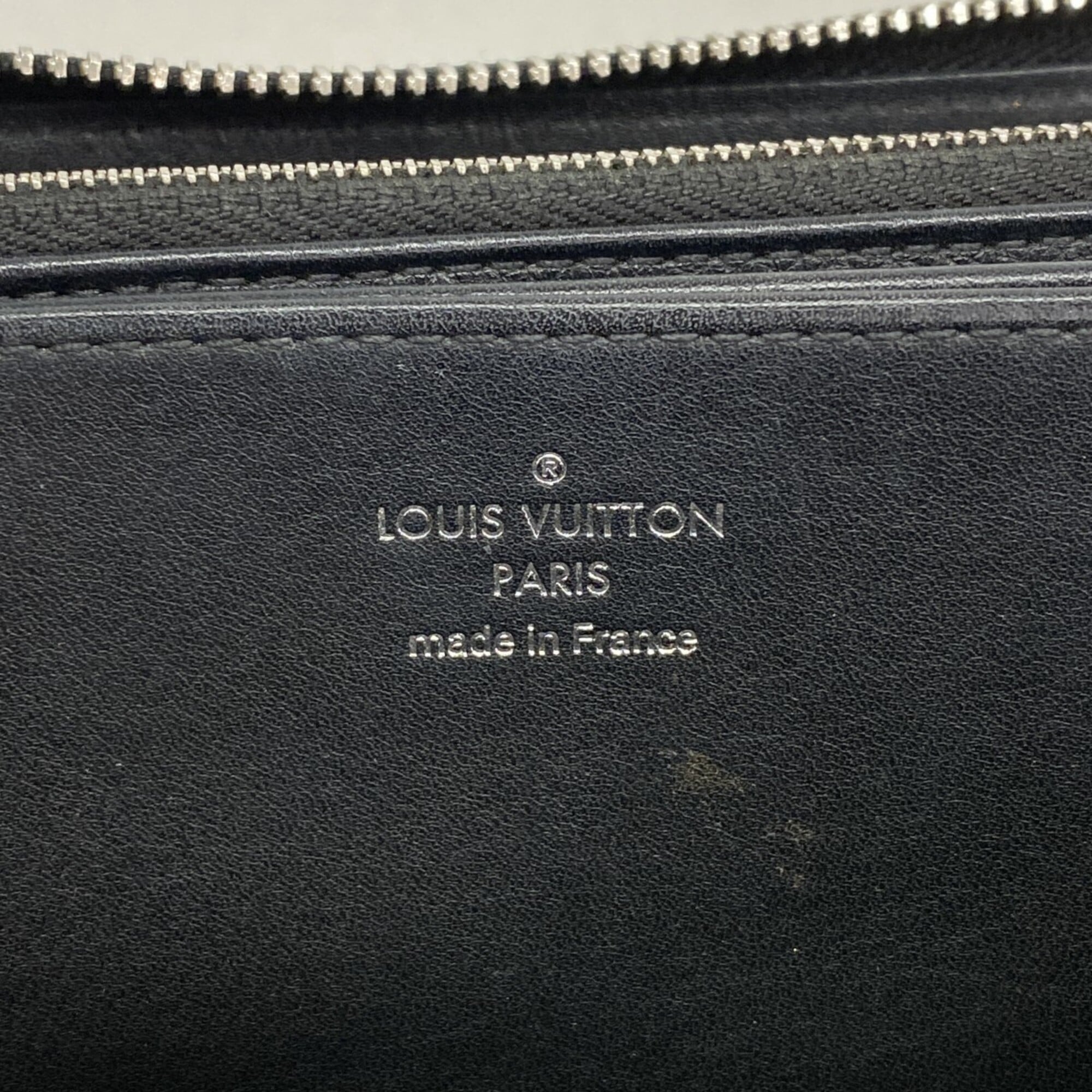Louis Vuitton Noir Long Wallet (Bi-Fold) (Pre-Owned)