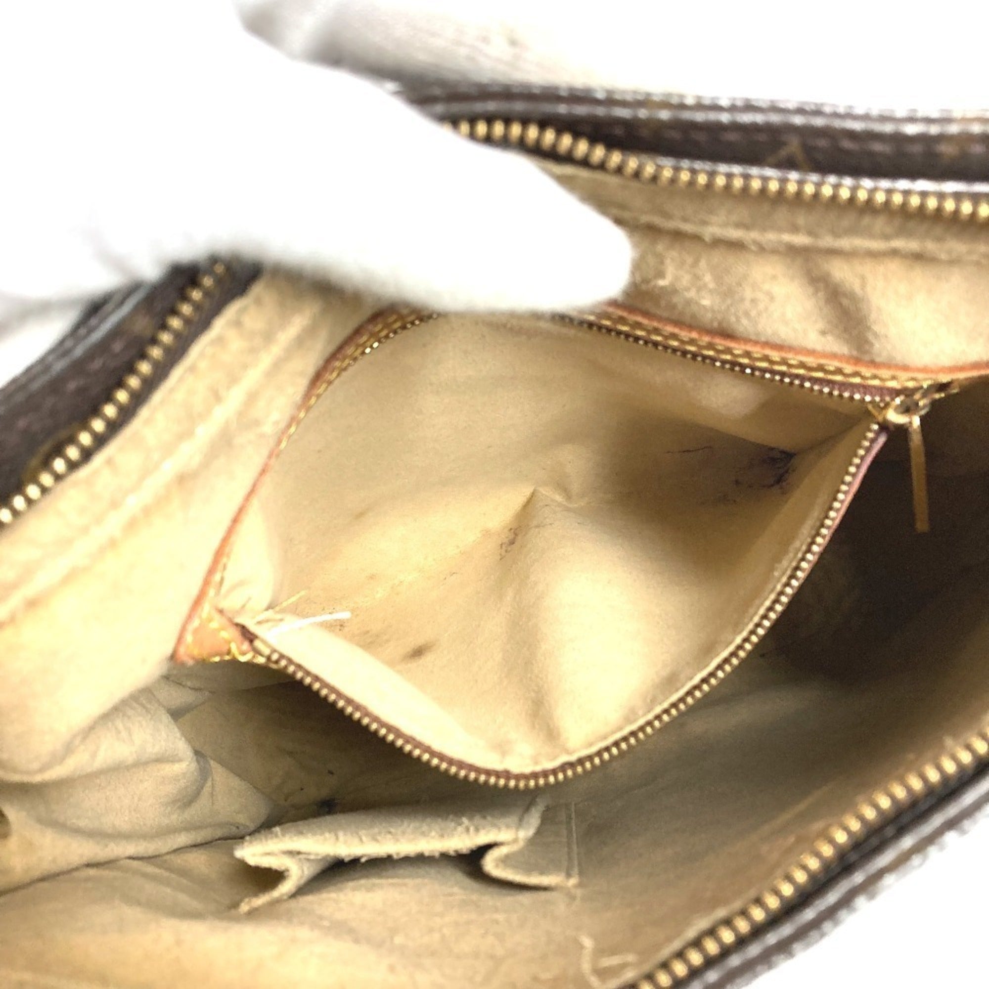 Louis Vuitton Brown Monogram Handbag Shoulder Bag (Pre-Owned)