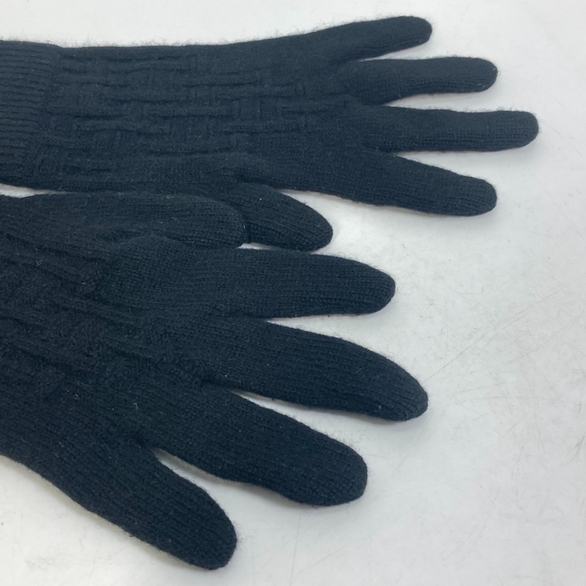 Unspecified Black Cashmere Warm Gloves (Pre-Owned)
