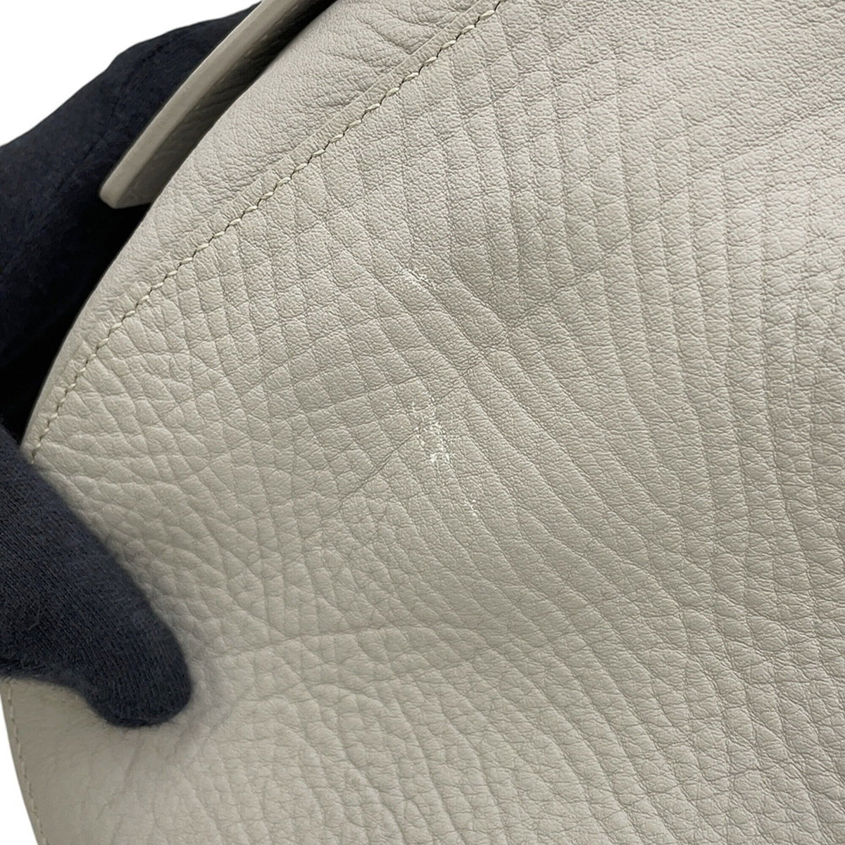 Burberry Light Gray Leather Handbag Shoulder Bag (Pre-Owned)