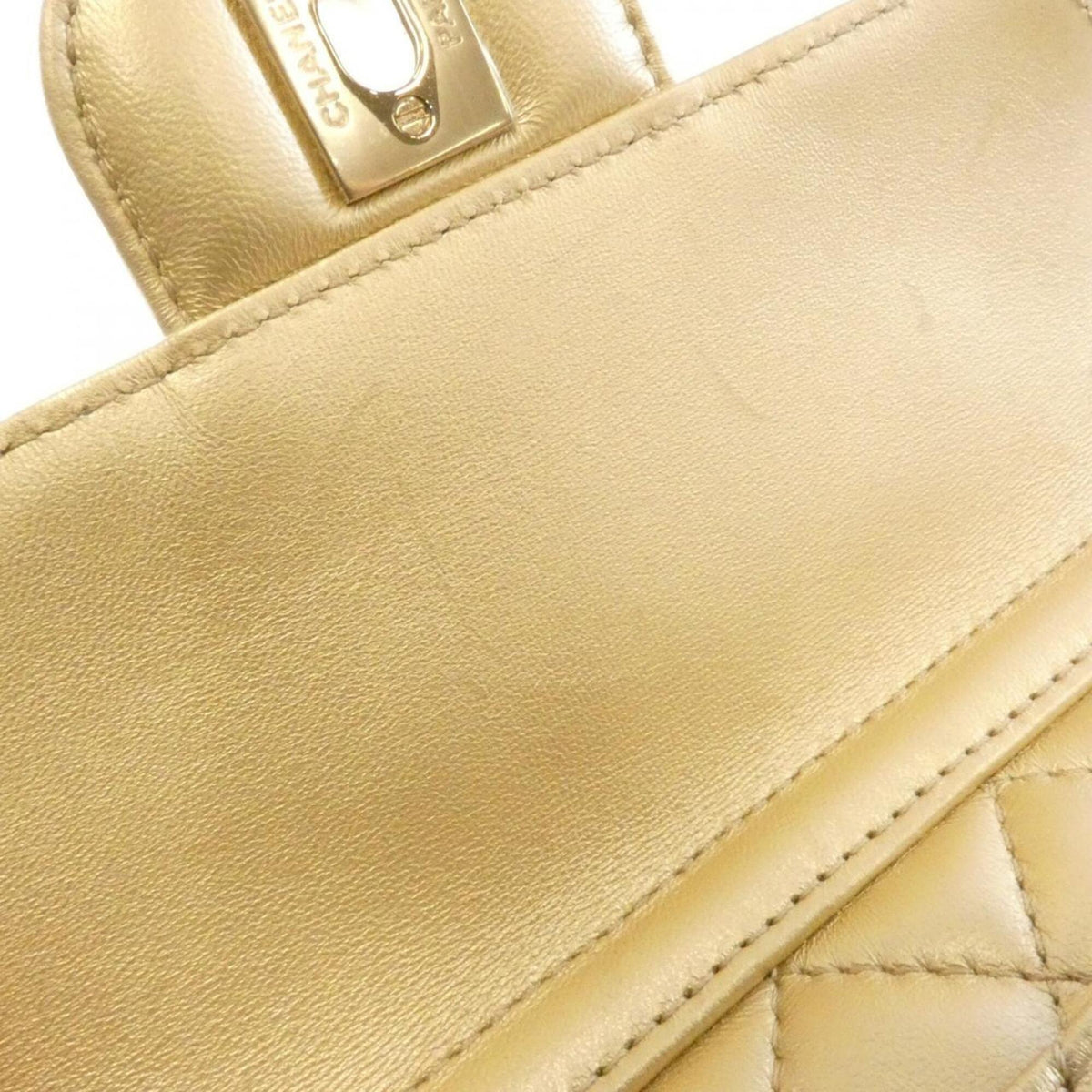Chanel Gold Shoulder Bag (Pre-Owned)