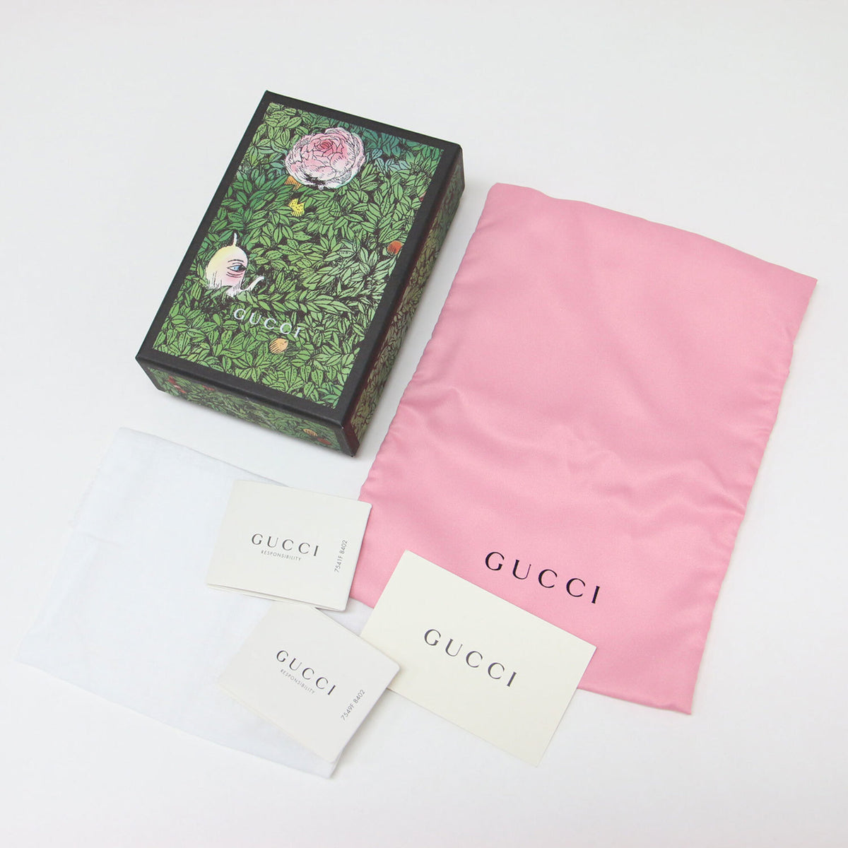 Gucci Ivory Leather Wallet (Bi-Fold) (Pre-Owned)