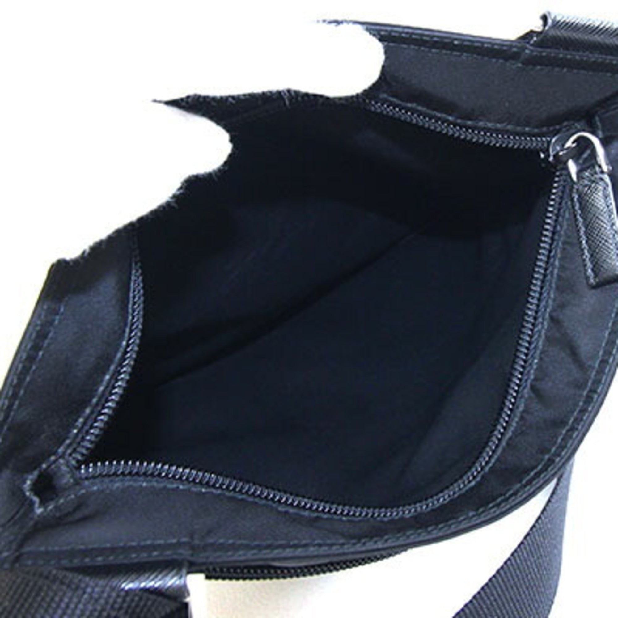 Prada Black Nylon Leather Shoulder Bag (Pre-Owned)