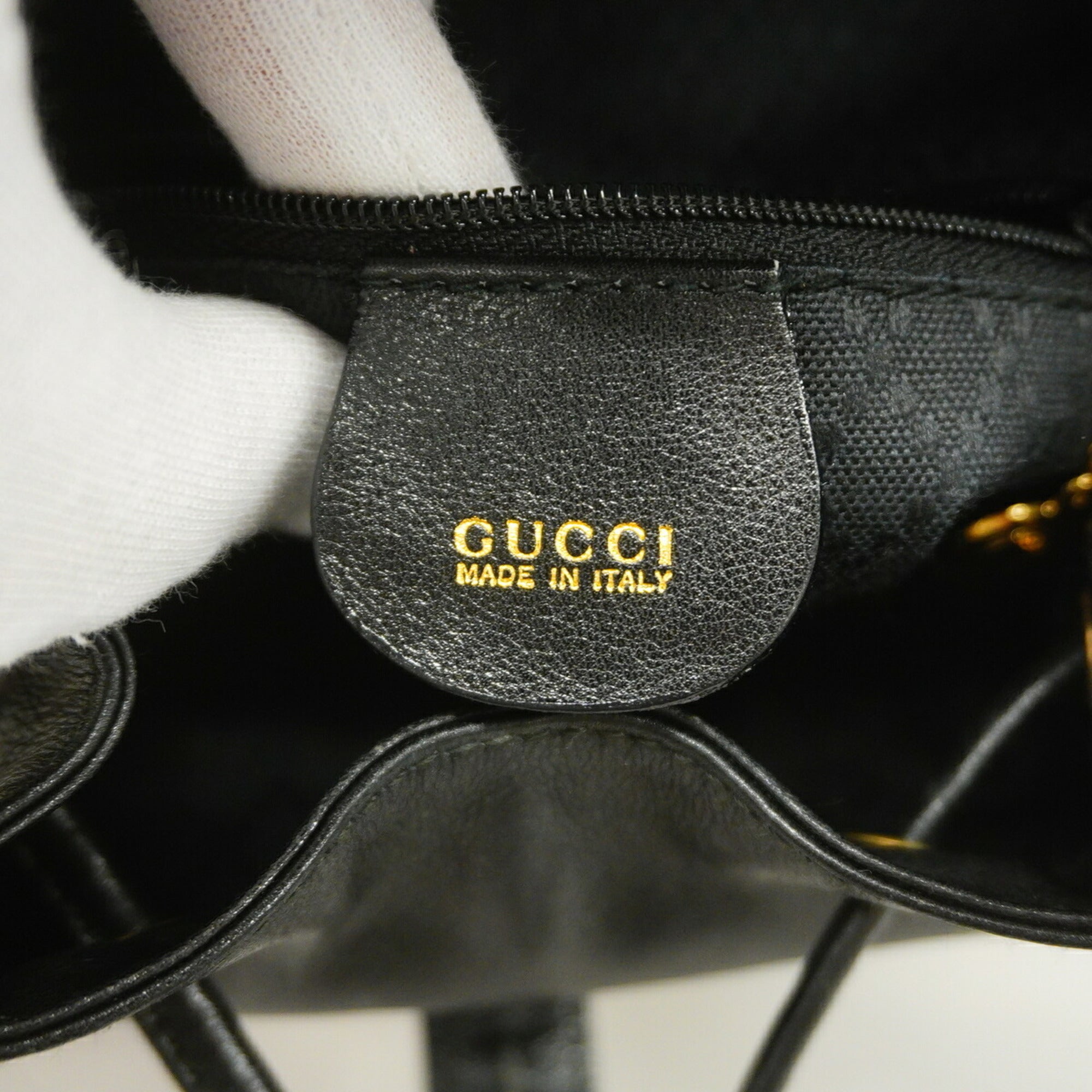 Gucci Black Leather Backpack (Pre-Owned)