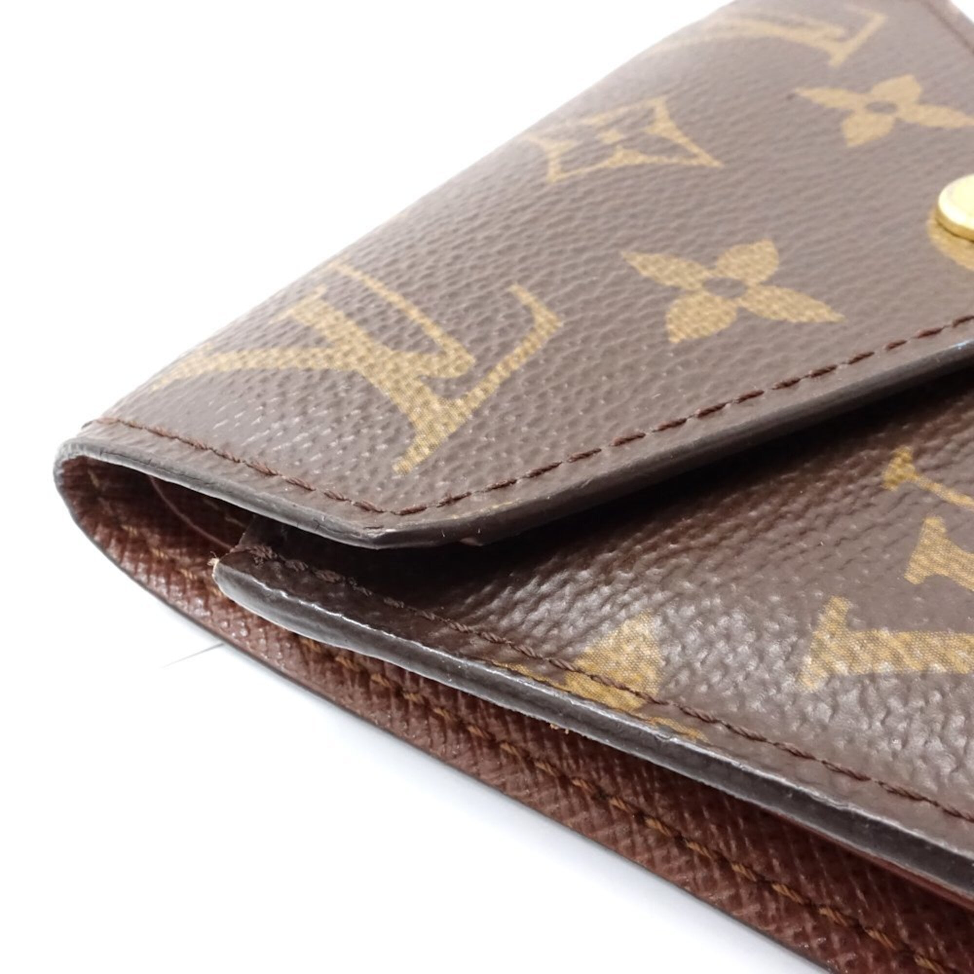 Louis Vuitton Monogram Brown Monogram Canvas Wallet (Tri-Fold) (Pre-Owned)
