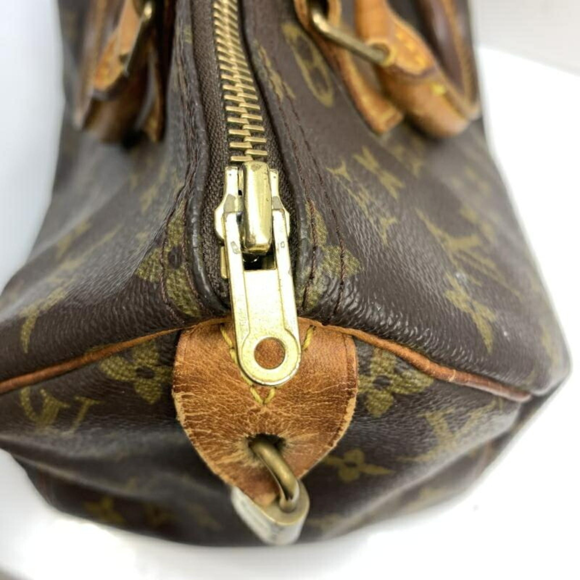 Louis Vuitton Handbag (Pre-Owned)