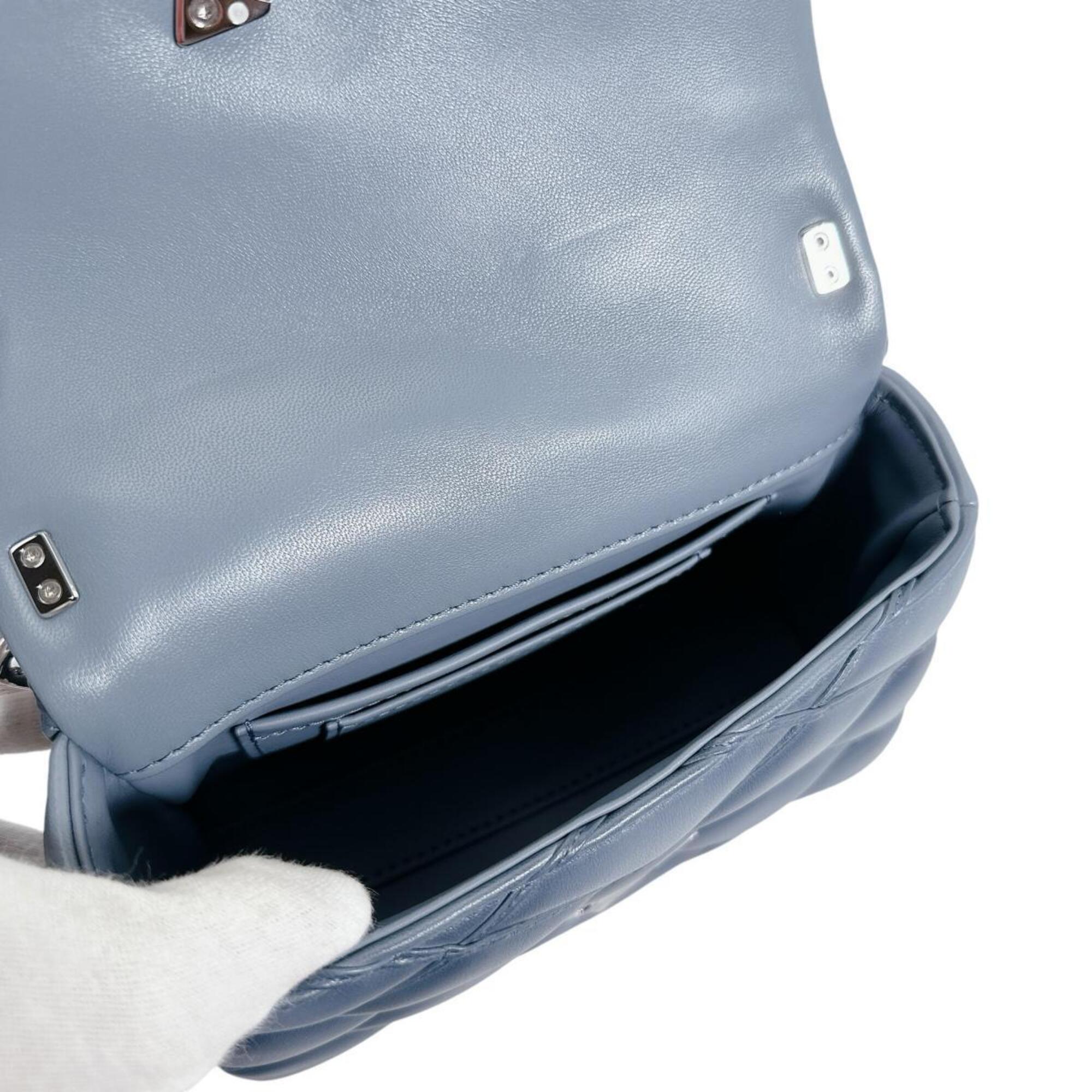 Louis Vuitton Blue Leather Handbag (Pre-Owned)