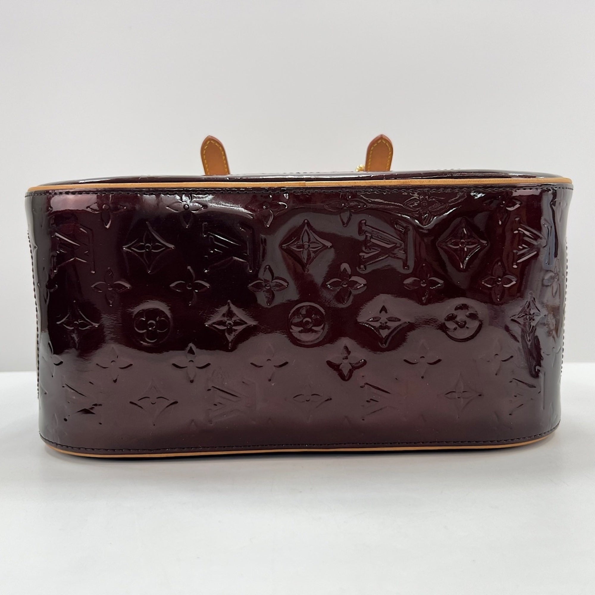 Louis Vuitton Wine Handbag (Pre-Owned)