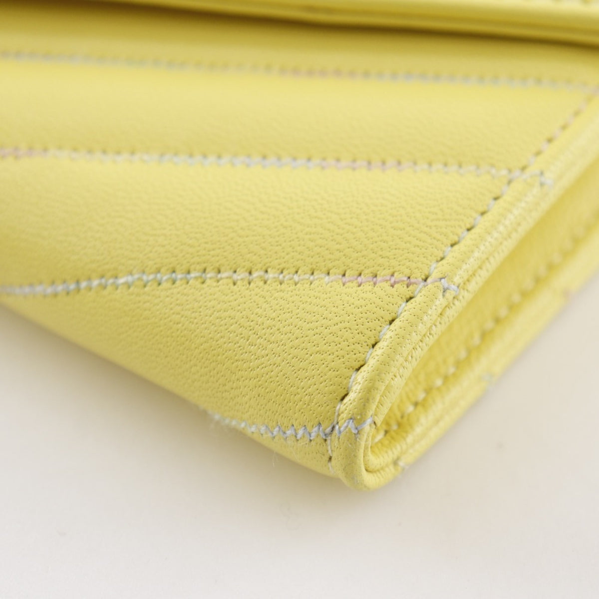 Chanel Yellow Leather Long Wallet (Bi-Fold) (Pre-Owned)