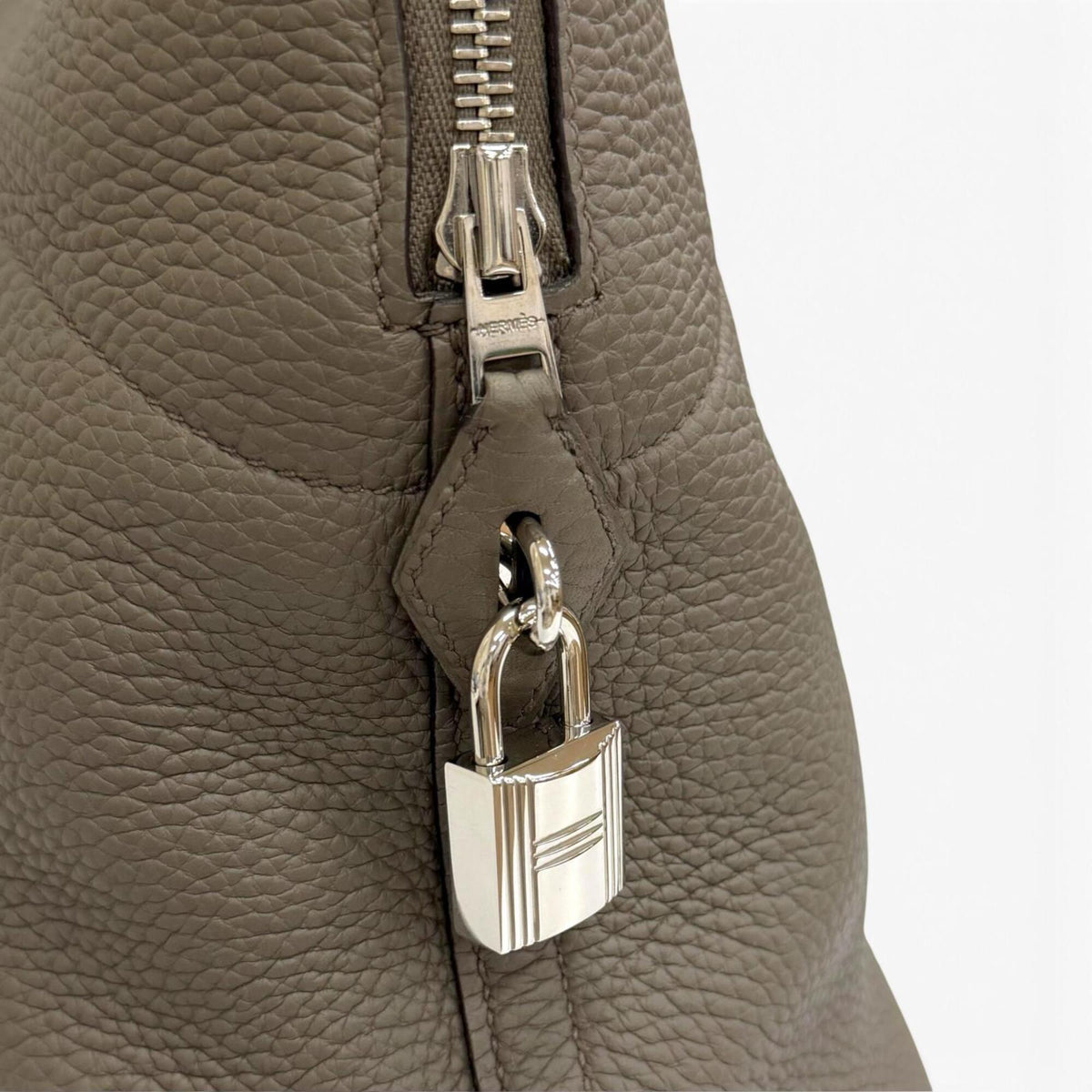 Hermes Etain Taurillon Clemence Leather Handbag (Pre-Owned)