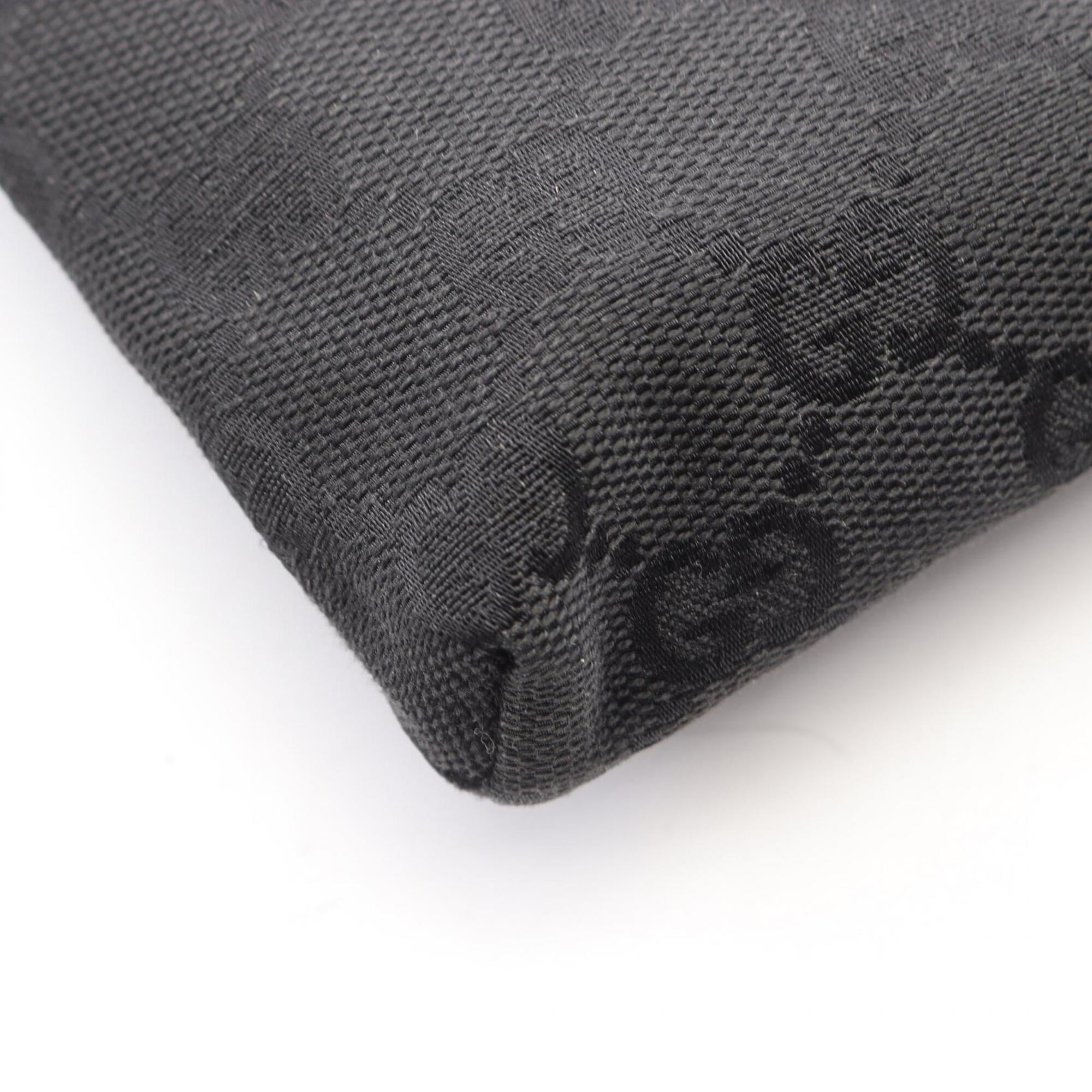 Gucci Black Canvas Leather Fanny Pack Handbag (Pre-Owned)