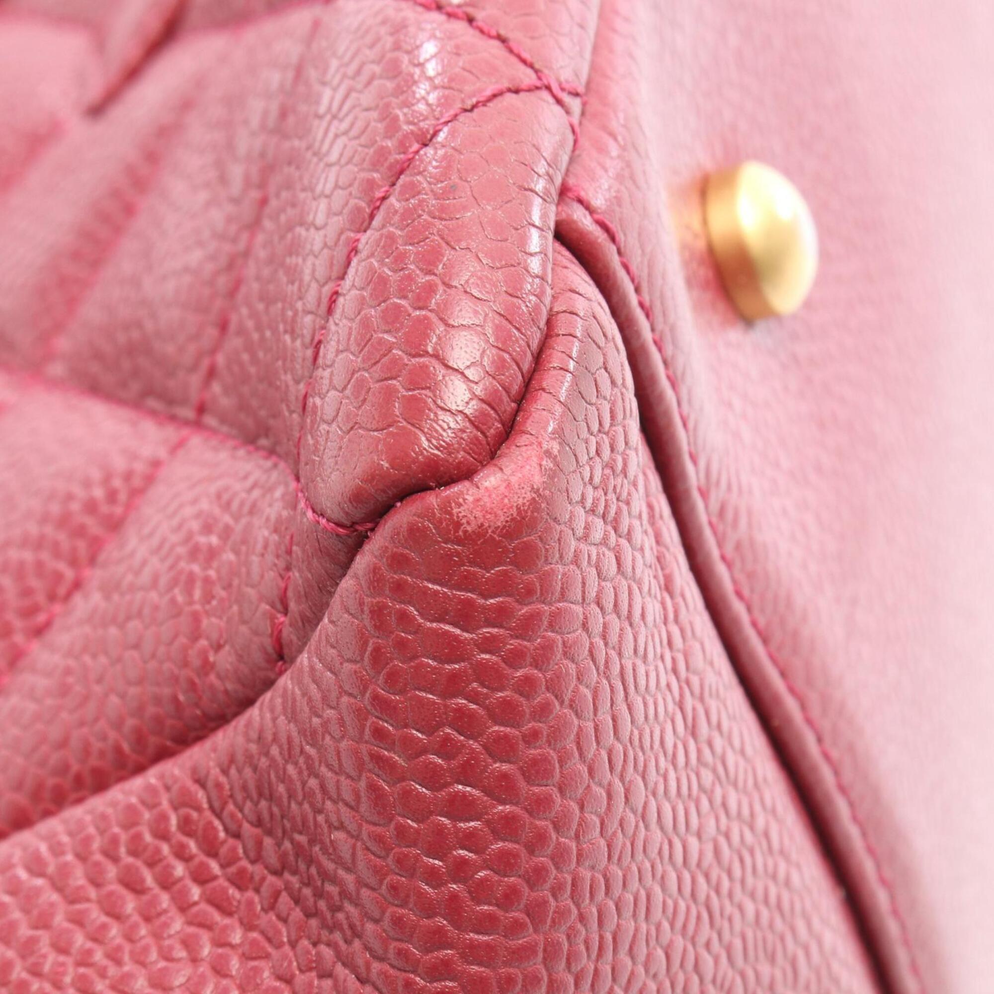 Chanel Pink Grained Calfskin Handbag (Pre-Owned)