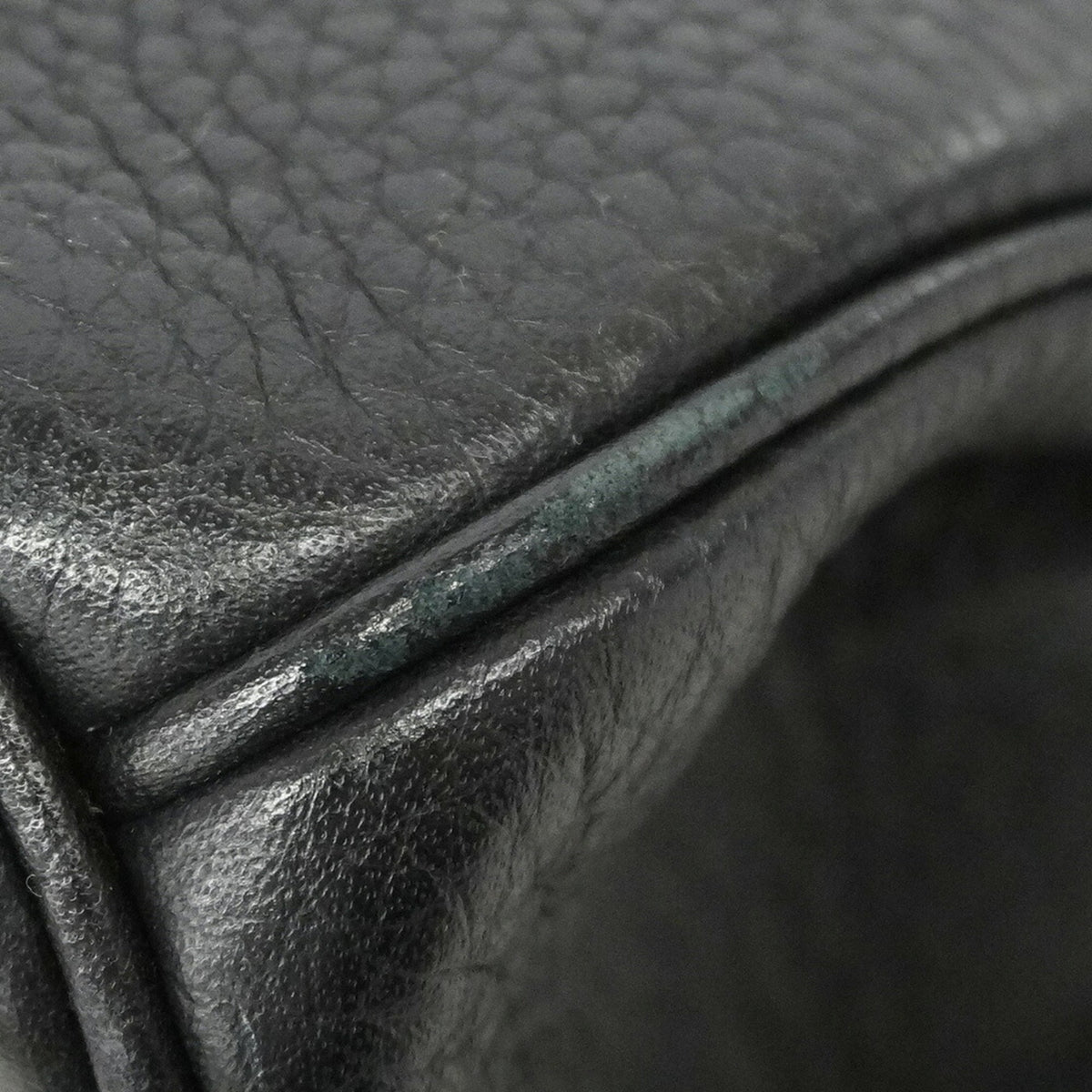 Hermes Black Togo Leather Handbag (Pre-Owned)