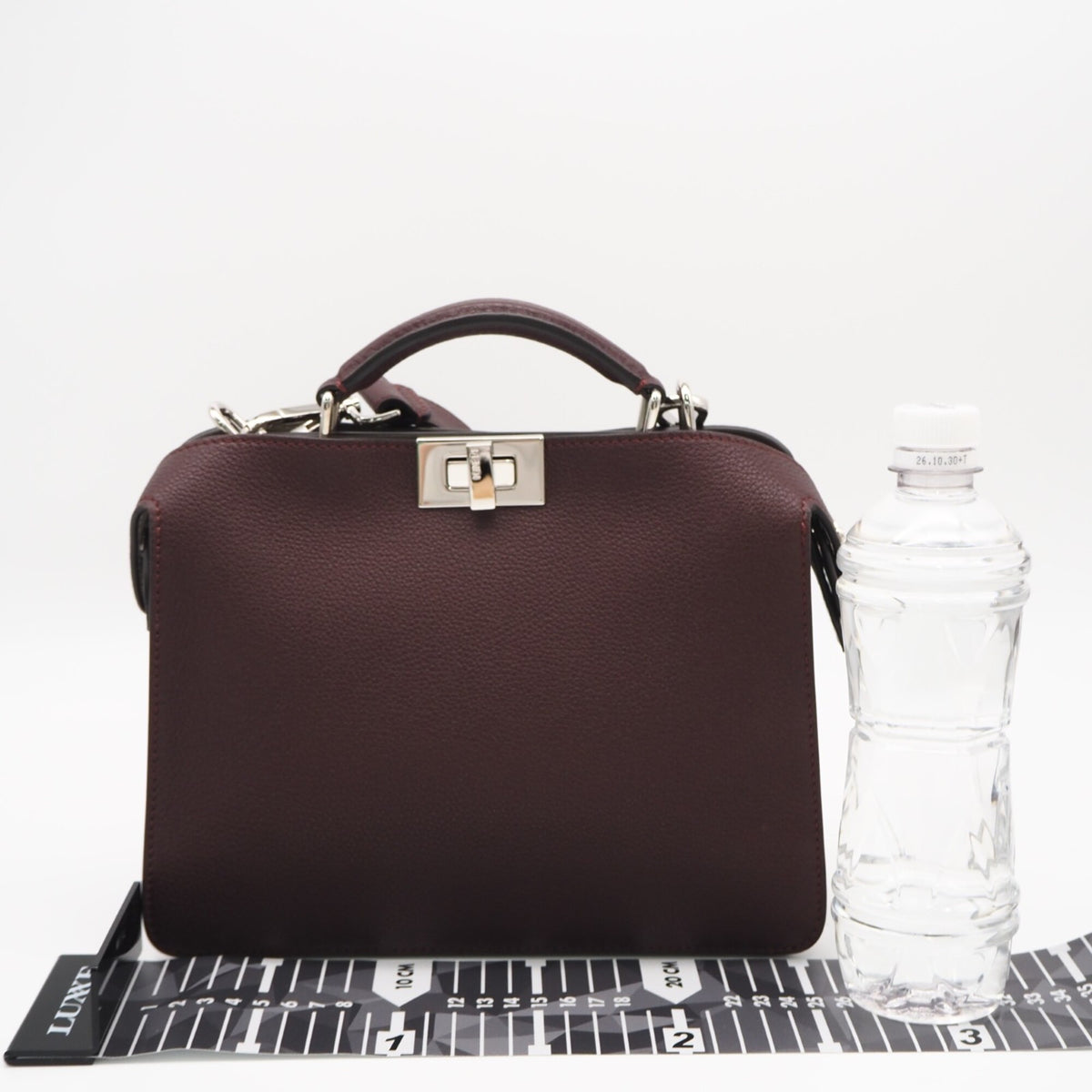 Fendi Peekaboo Bordeaux Leather Handbag (Pre-Owned)