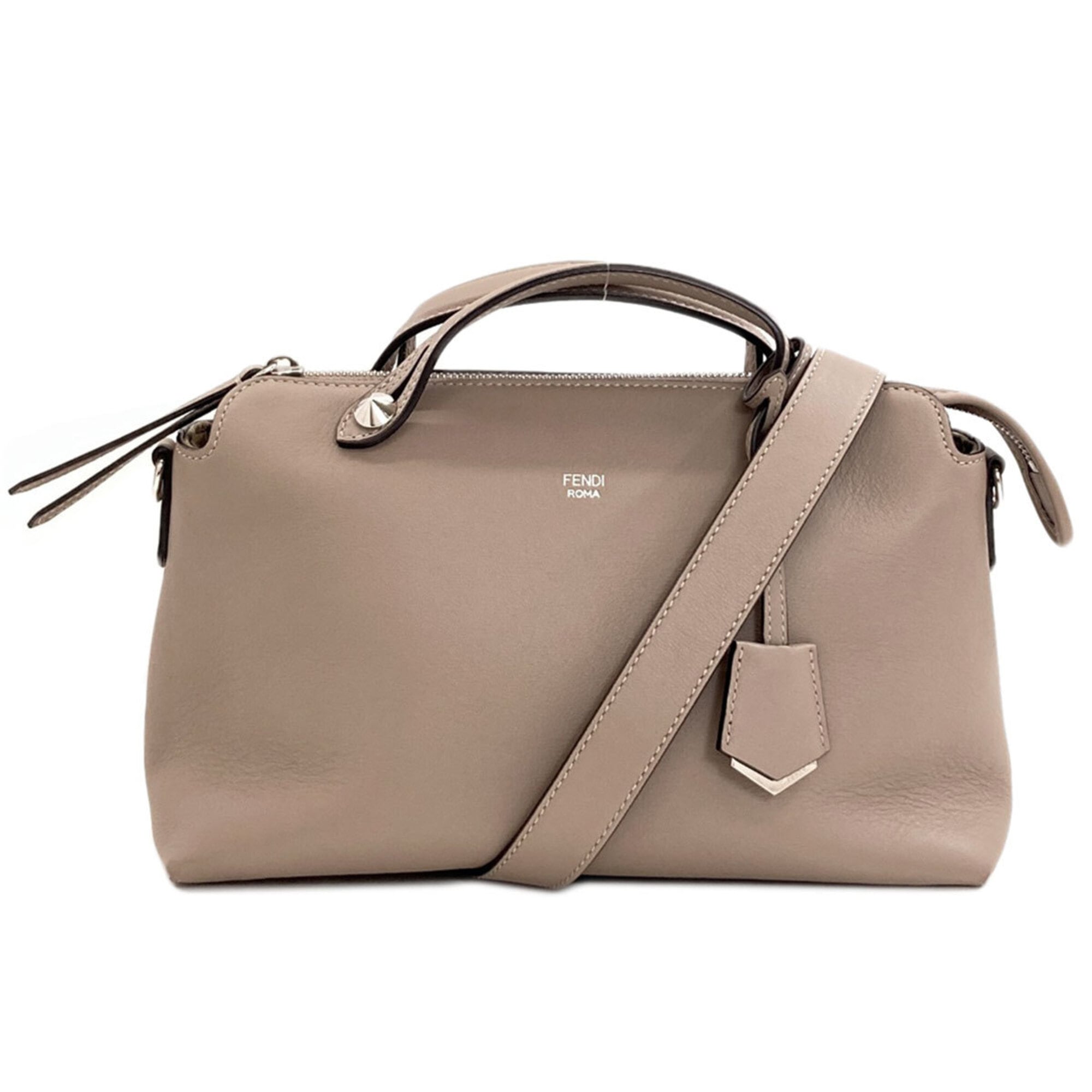Fendi Grayish Leather Handbag (Pre-Owned)