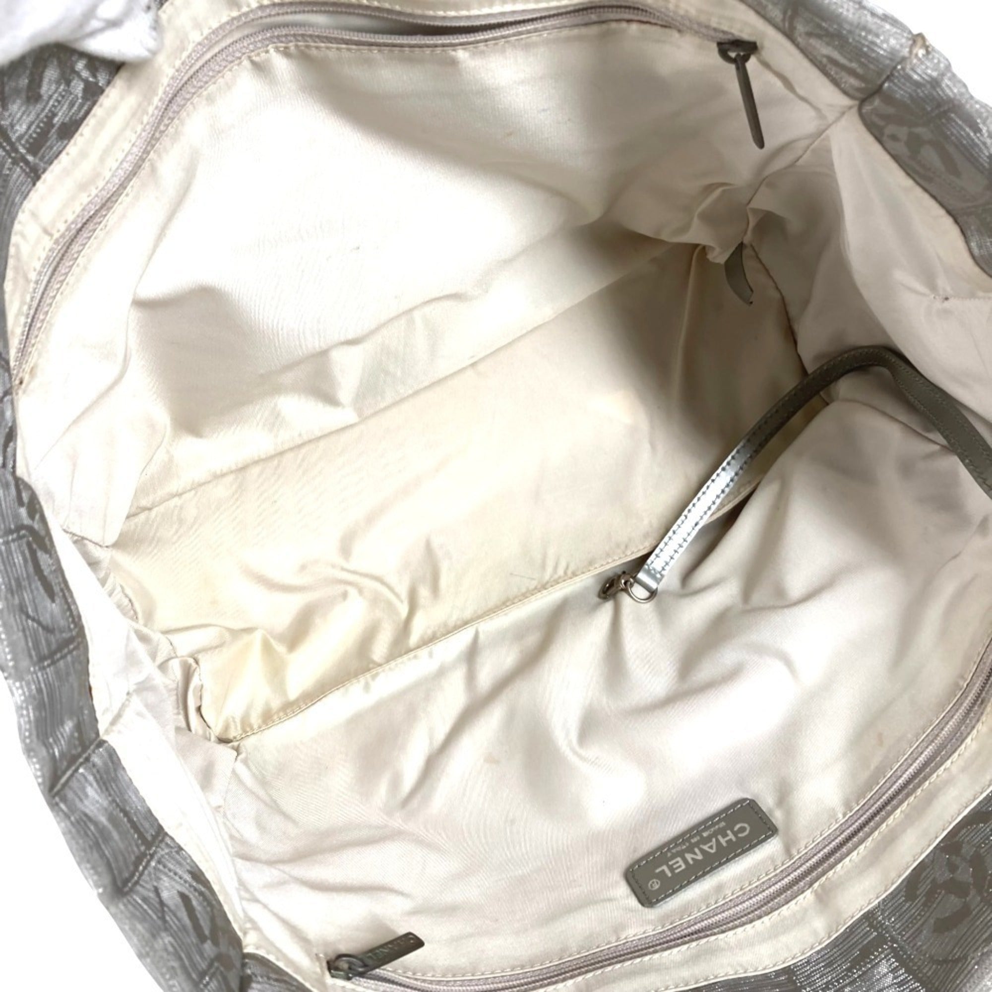 Chanel Silver Nylon Canvas Leather Tote Bag (Pre-Owned)