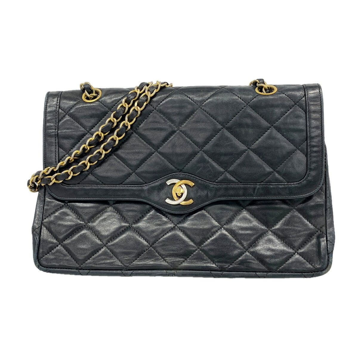 Chanel Black Leather Shoulder Bag (Pre-Owned)