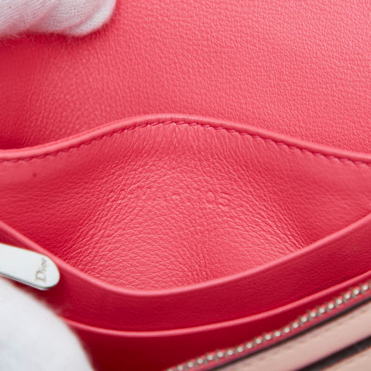 Christian Dior Pink Leather Shoulder Bag (Pre-Owned)