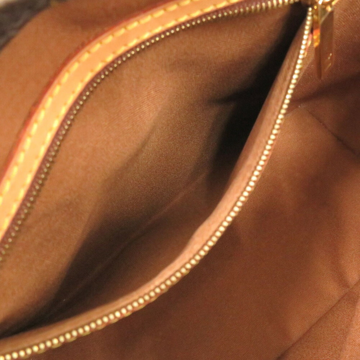 Louis Vuitton Brown Monogram Monogram Handbag Tote Bag (Pre-Owned)