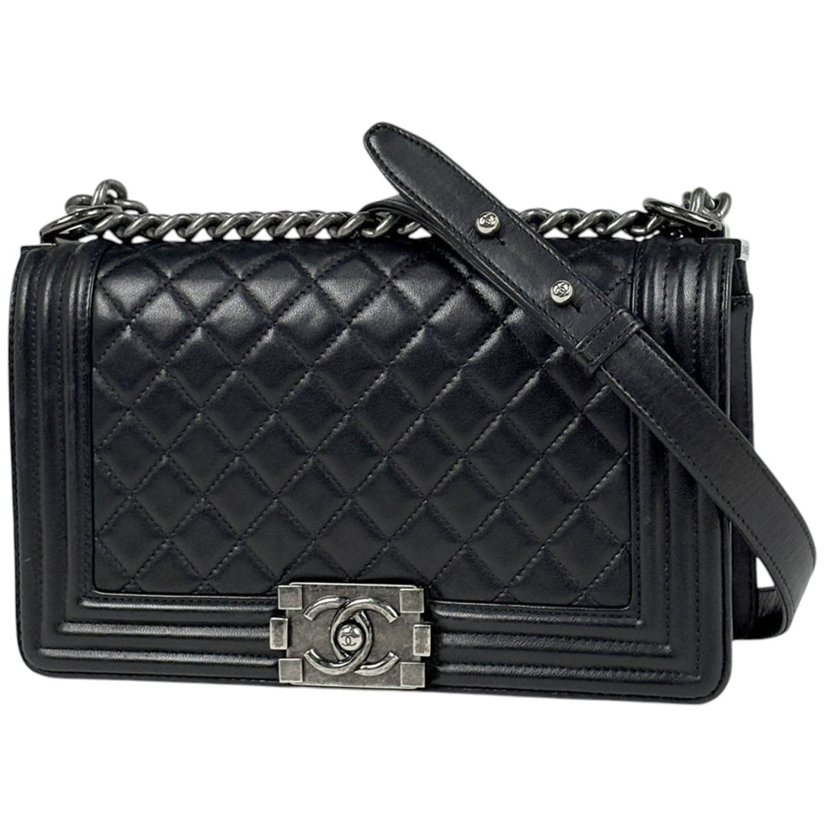 Chanel Boy Chanel Black Leather Shoulder Bag (Pre-Owned)