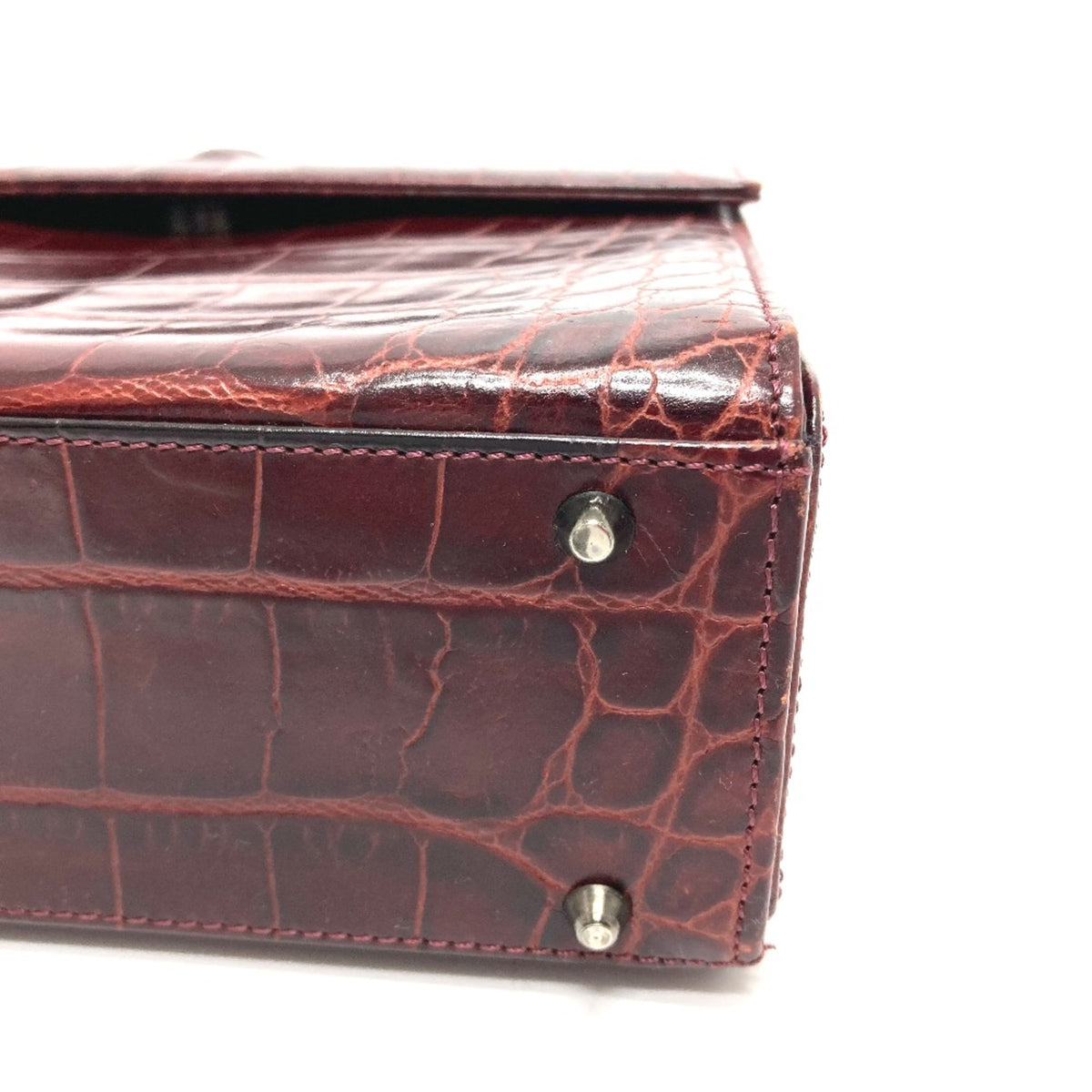 Versace Red Leather Shoulder Bag (Pre-Owned)