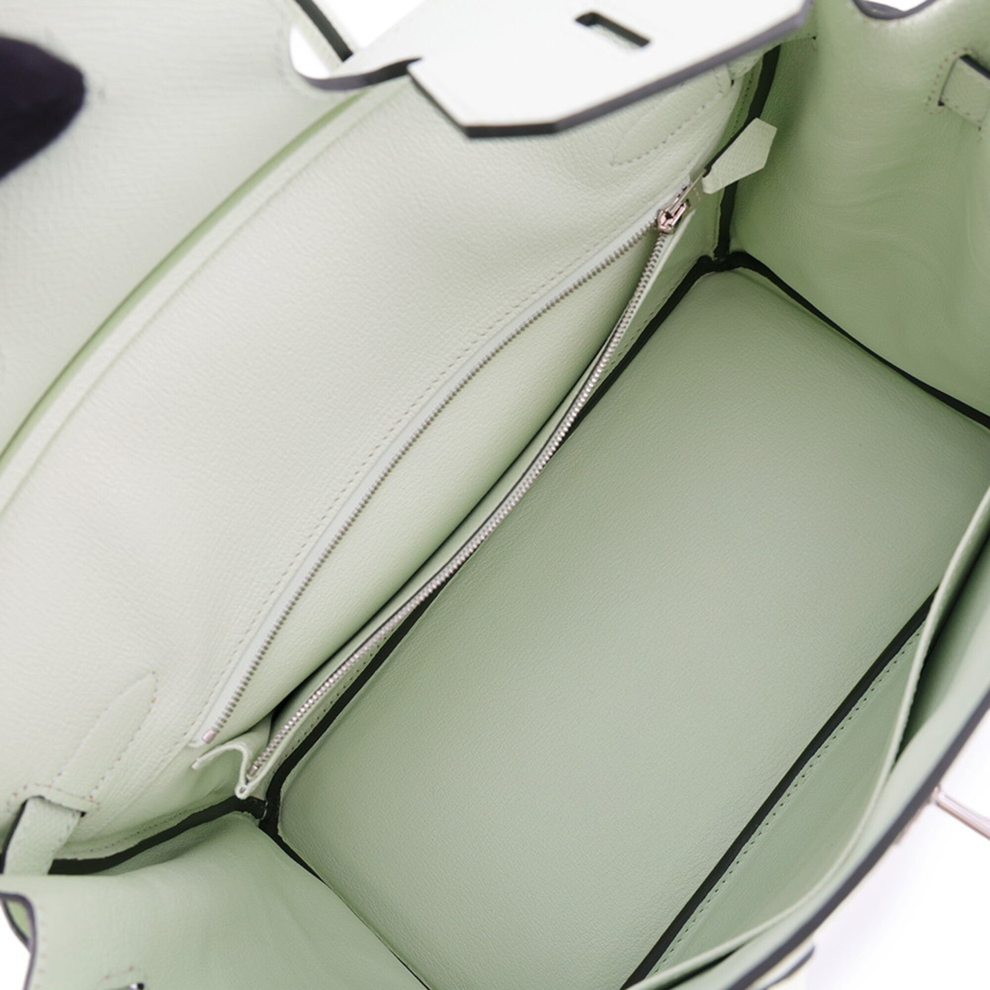 Hermes Silver Epsom Leather Handbag (Pre-Owned)