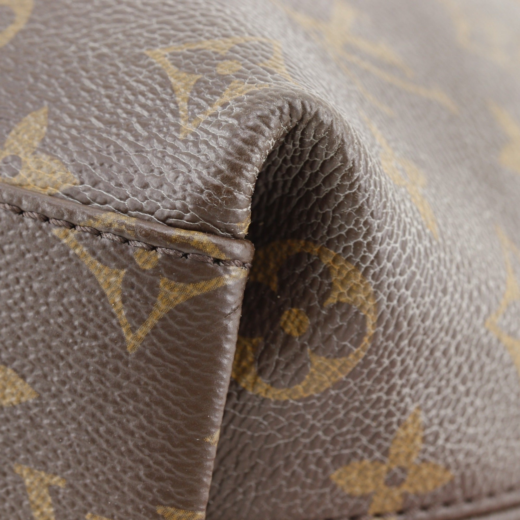 Louis Vuitton Brown Green Pink Monogram Shoulder Bag (Pre-Owned)