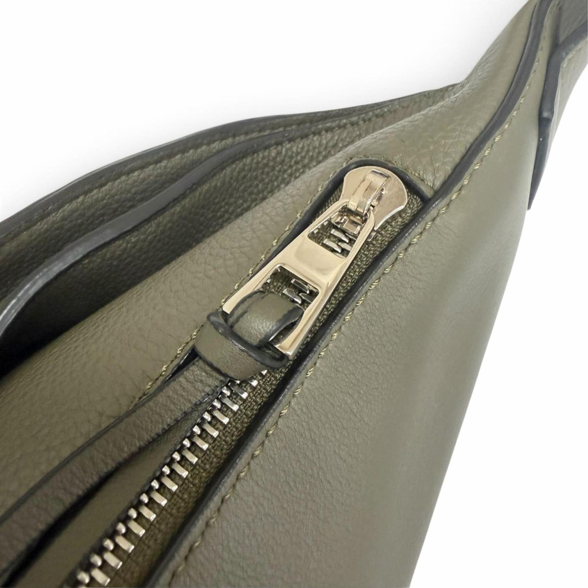 Loewe Khaki Leather Shoulder Bag Sling Bag (Pre-Owned)