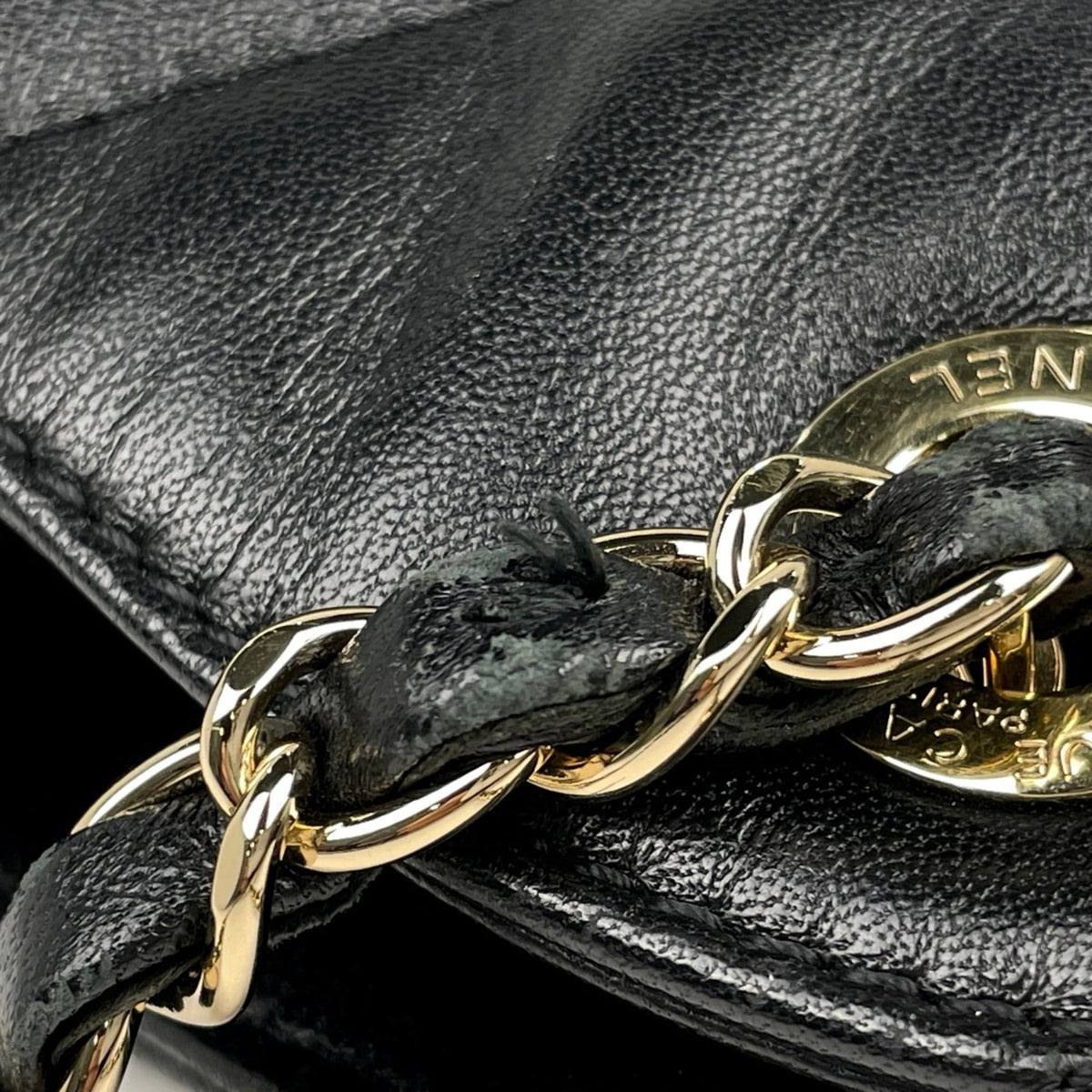 Chanel Matelasse Black Leather Tote Bag (Pre-Owned)