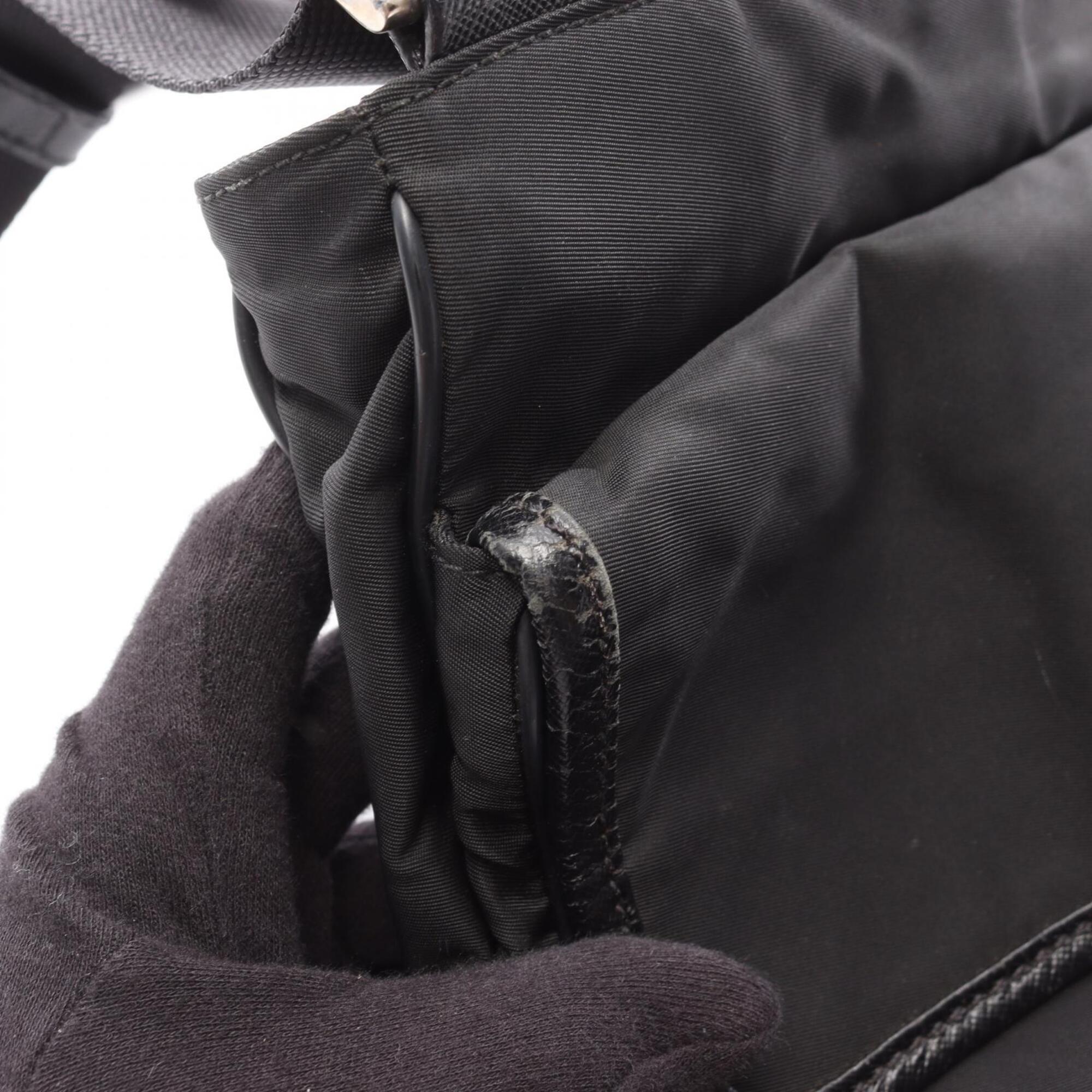 Prada Black Nylon Saffiano Triangle Handbag Shoulder Bag (Pre-Owned)