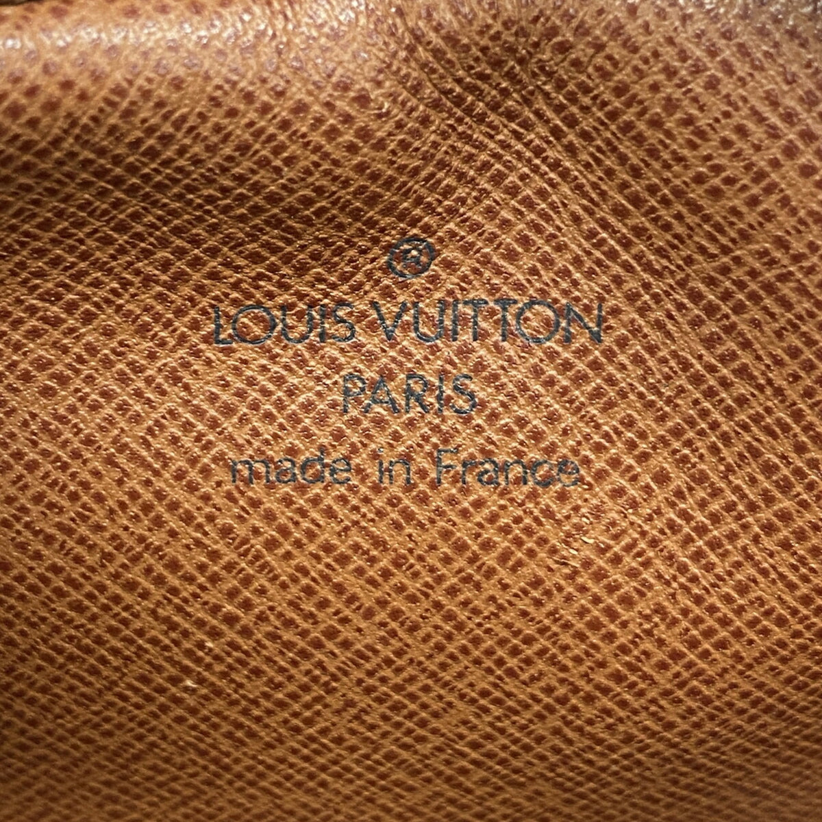Louis Vuitton Brown Shoulder Bag (Pre-Owned)