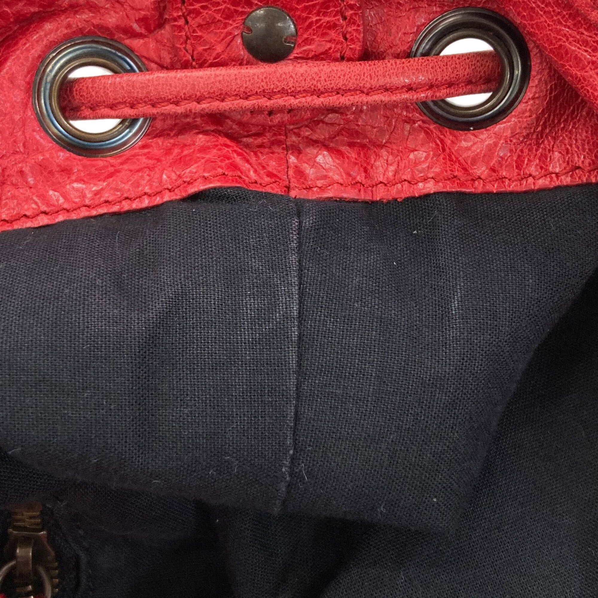 Balenciaga Red Color Leather Handbag (Pre-Owned)
