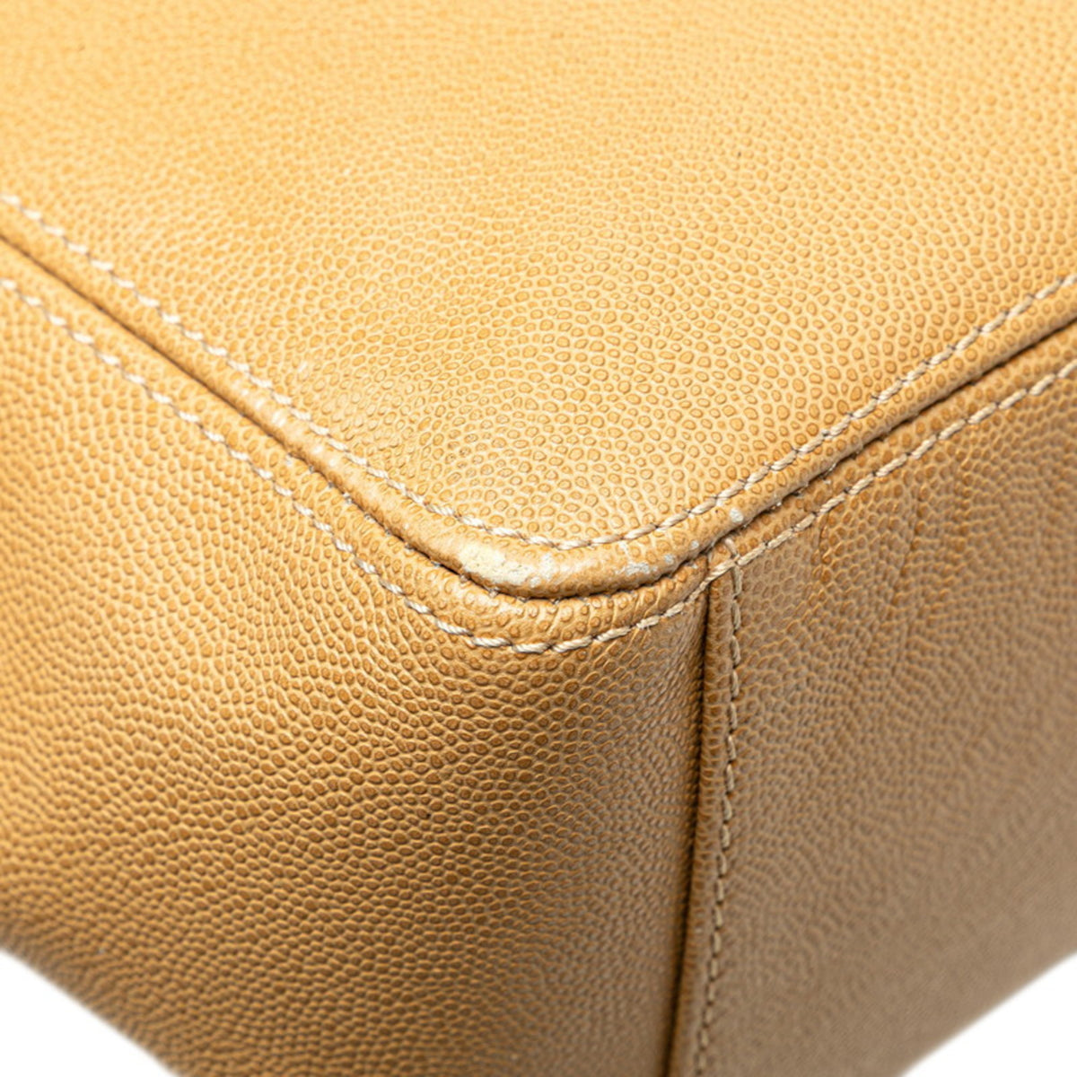 Chanel Beige Grained Calfskin Plastic Shoulder Bag Tote Bag (Pre-Owned)