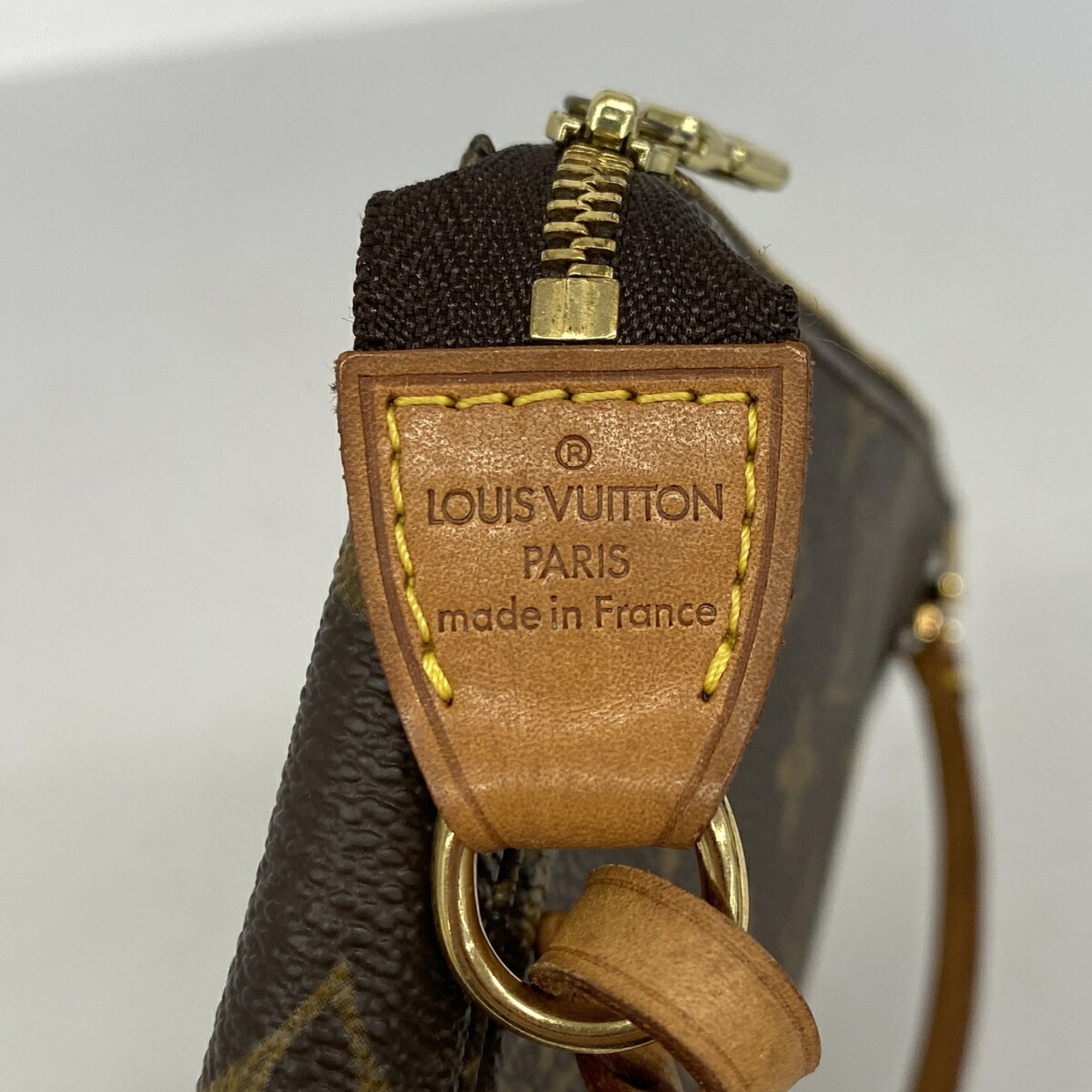 Louis Vuitton Brown Pouch (Pre-Owned)