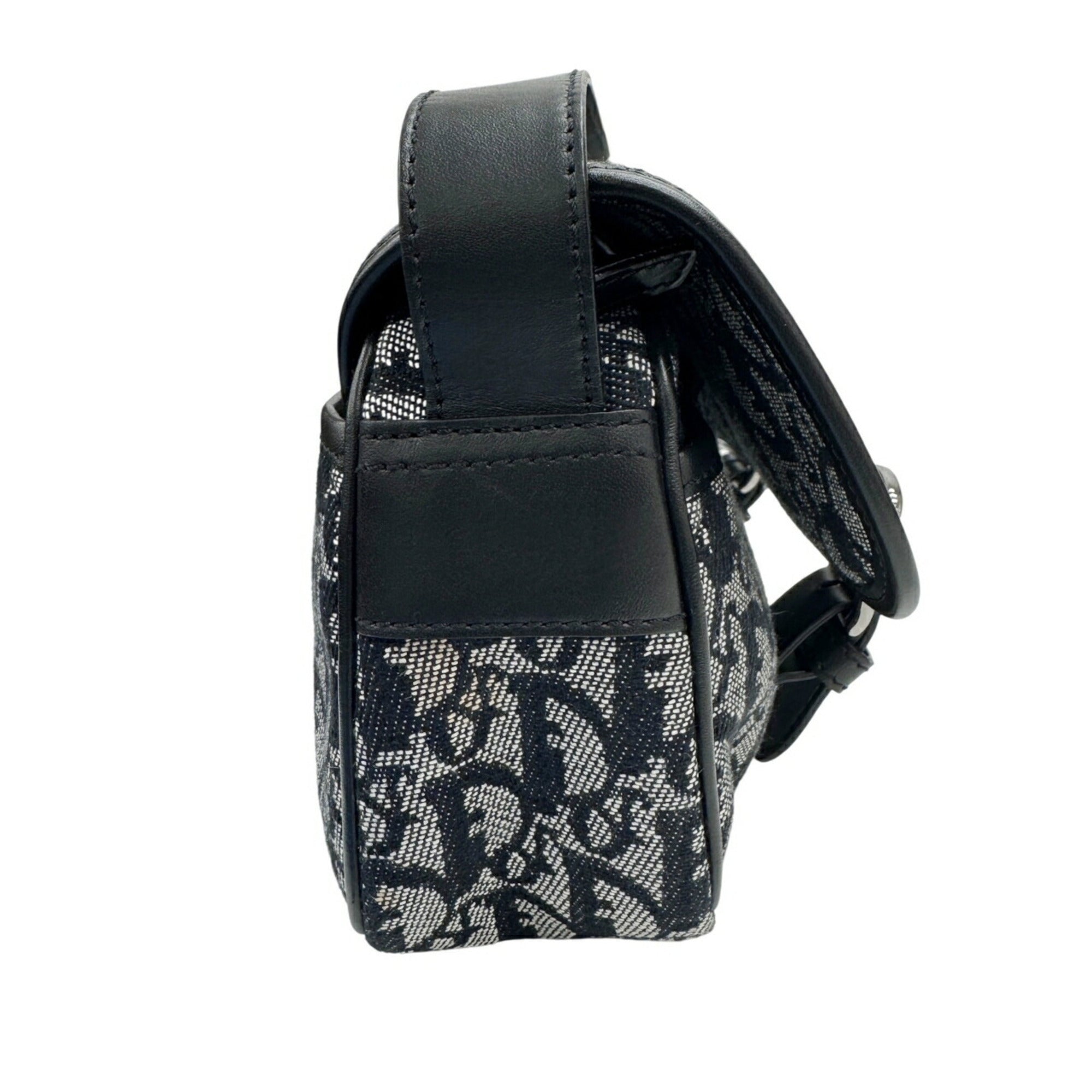 Christian Dior Trotter Black Canvas Shoulder Bag (Pre-Owned)