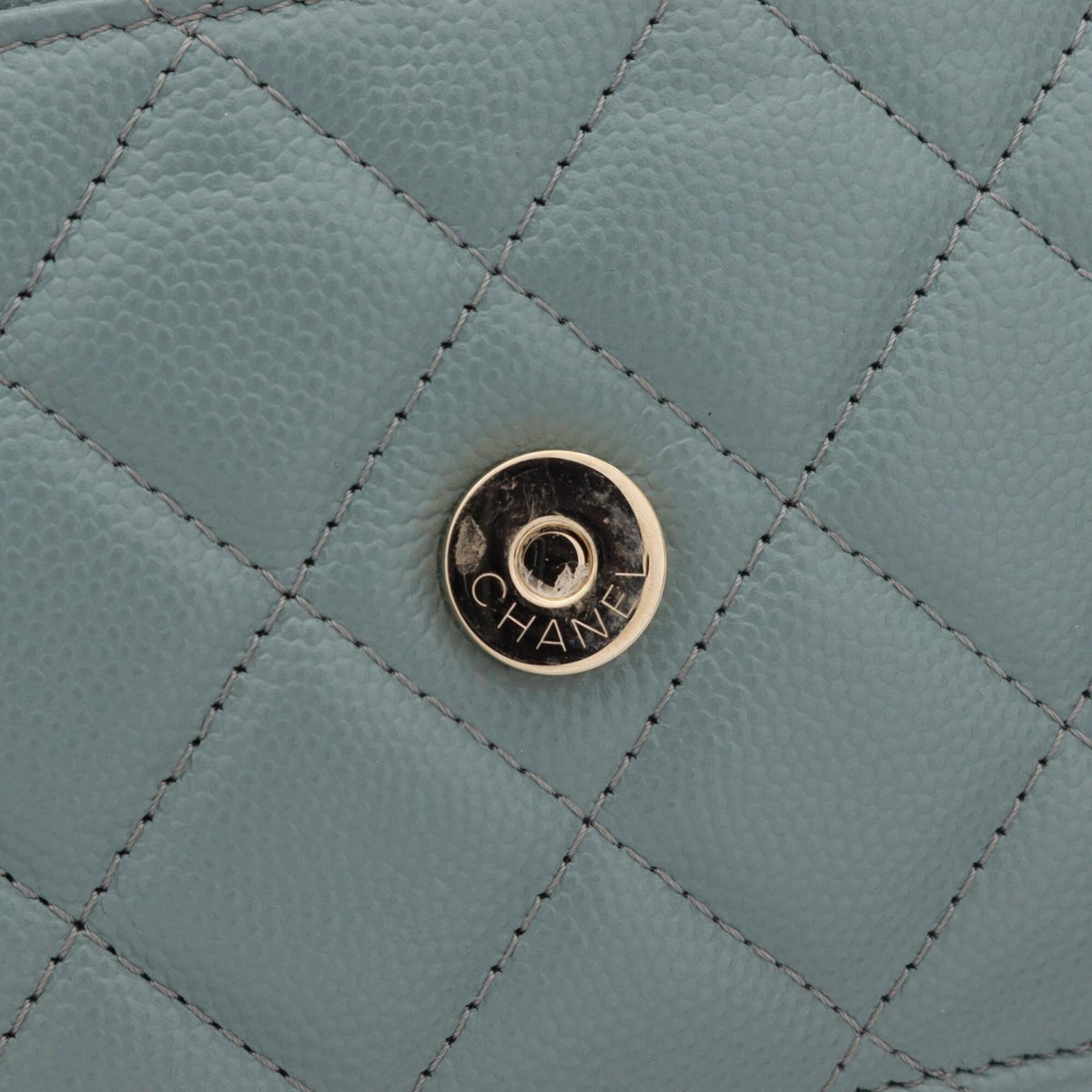 Chanel Green Grained Calfskin Handbag Shoulder Bag (Pre-Owned)