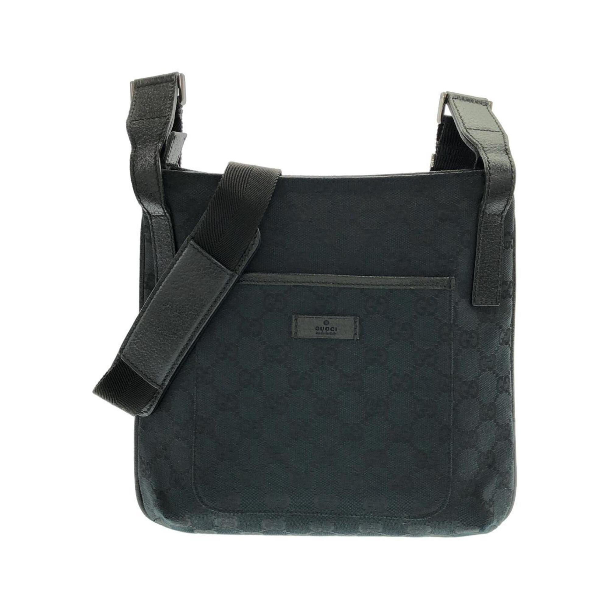 Gucci Black Gg Canvas Shoulder Bag (Pre-Owned)