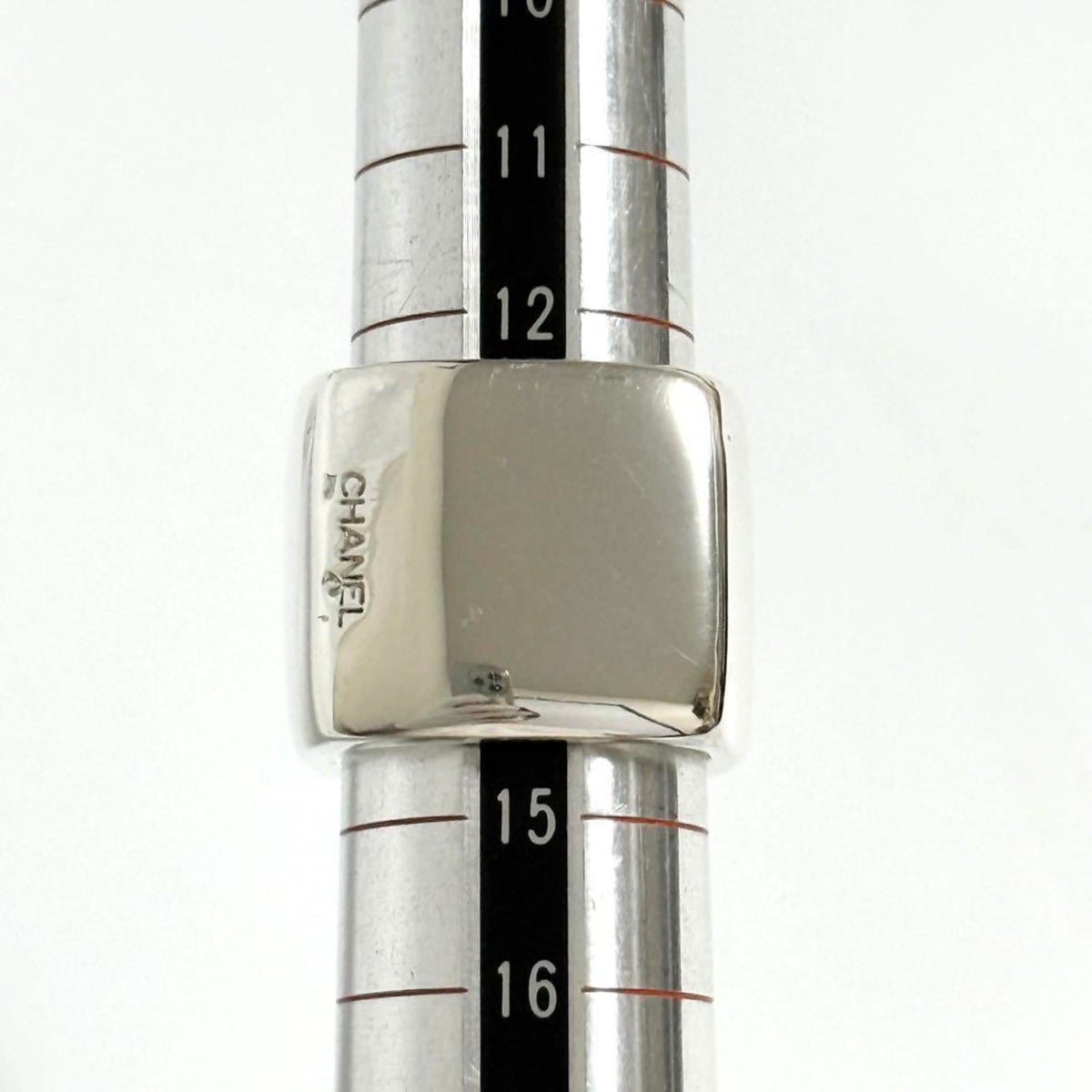 Chanel Silver 925 Band Ring (Pre-Owned)