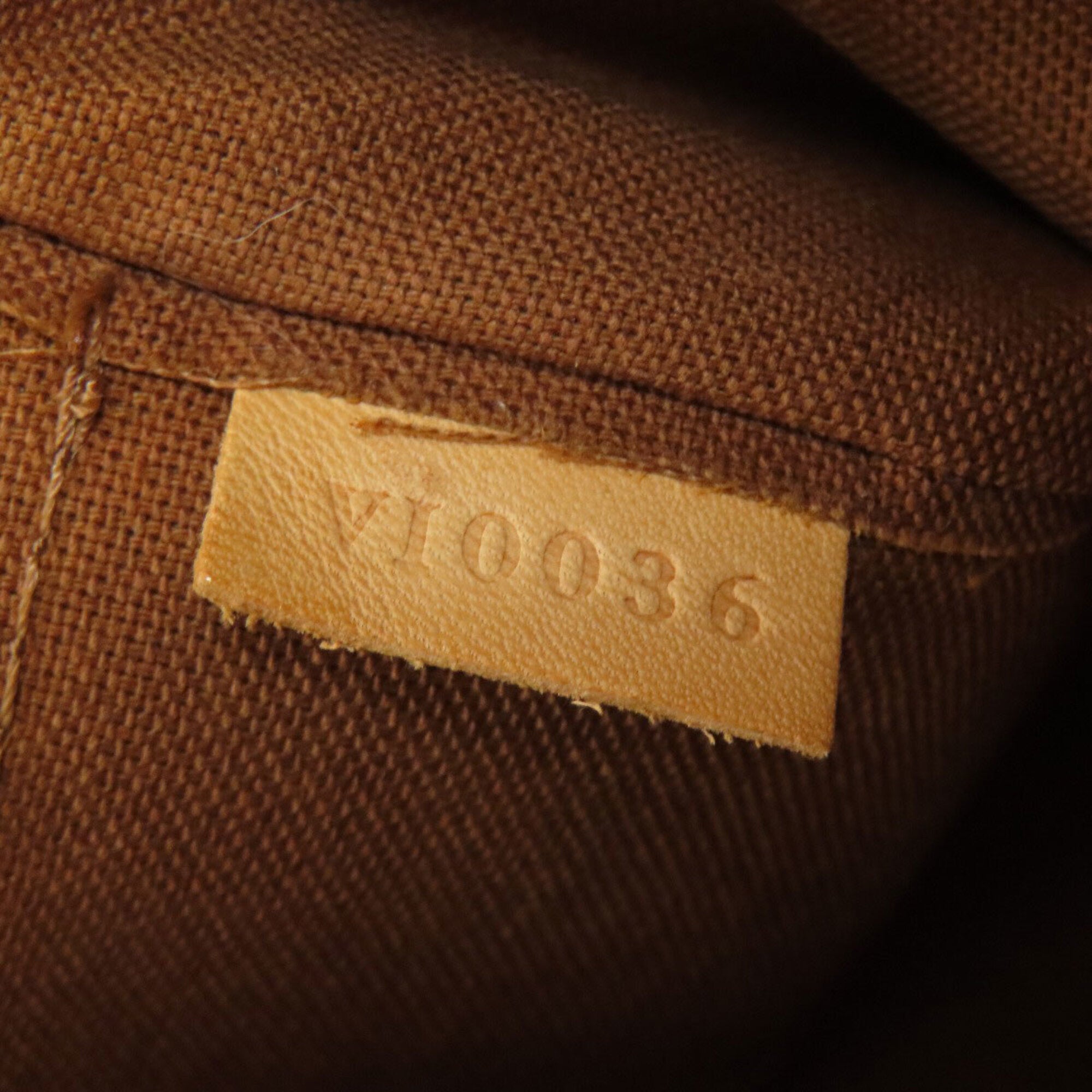 Louis Vuitton Monogram Monogram Monogram Handbag (Pre-Owned)